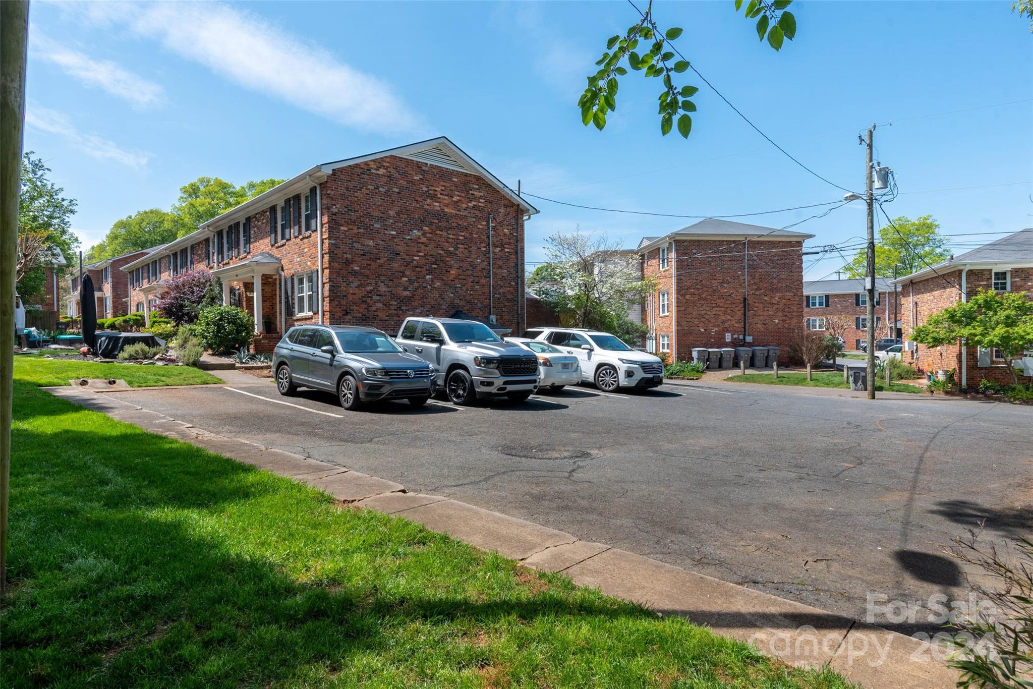 860 Mcalway Road Unit: B