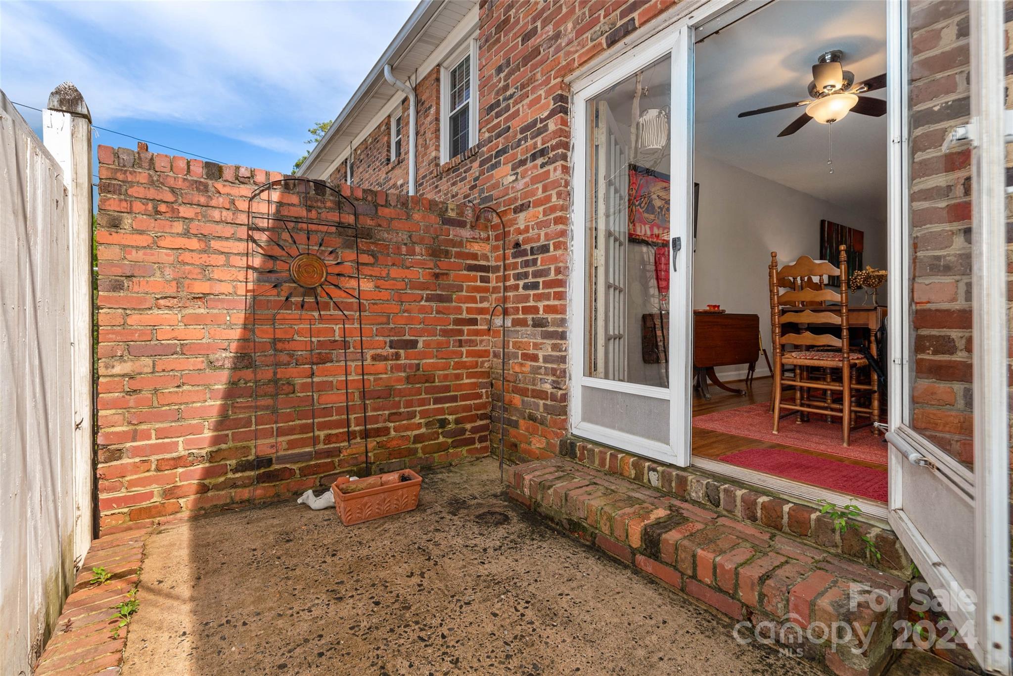 860 Mcalway Road Unit: B