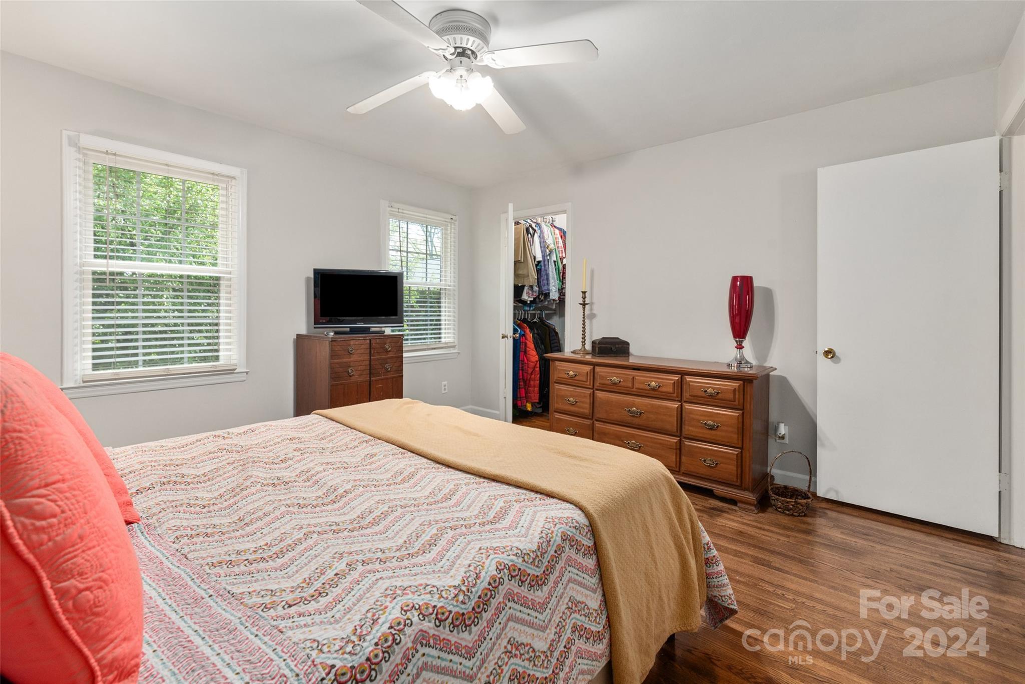 860 Mcalway Road Unit: B