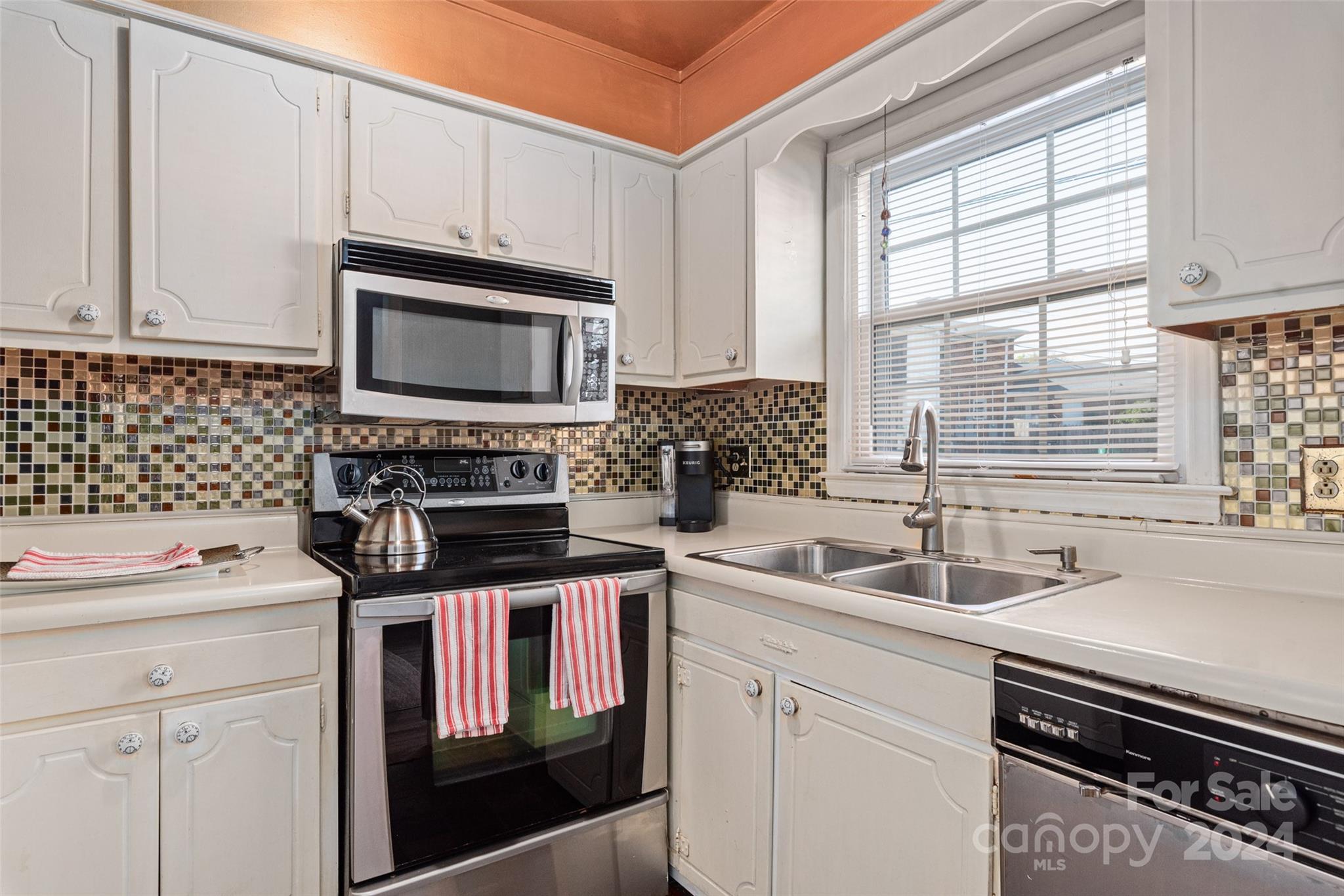 860 Mcalway Road Unit: B