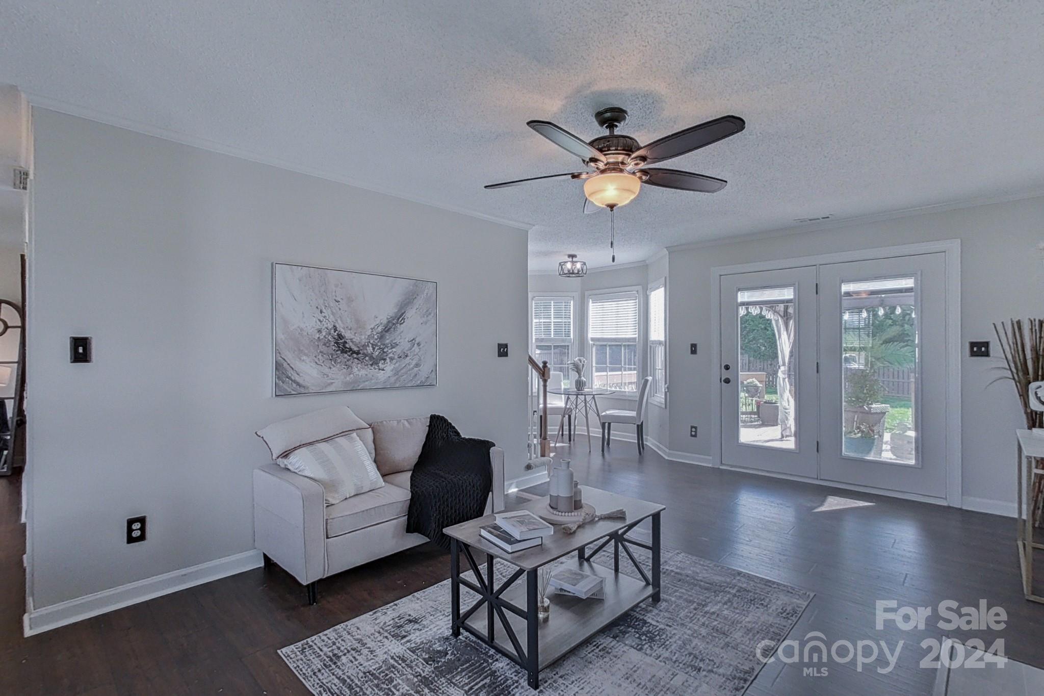 600 Capella Court