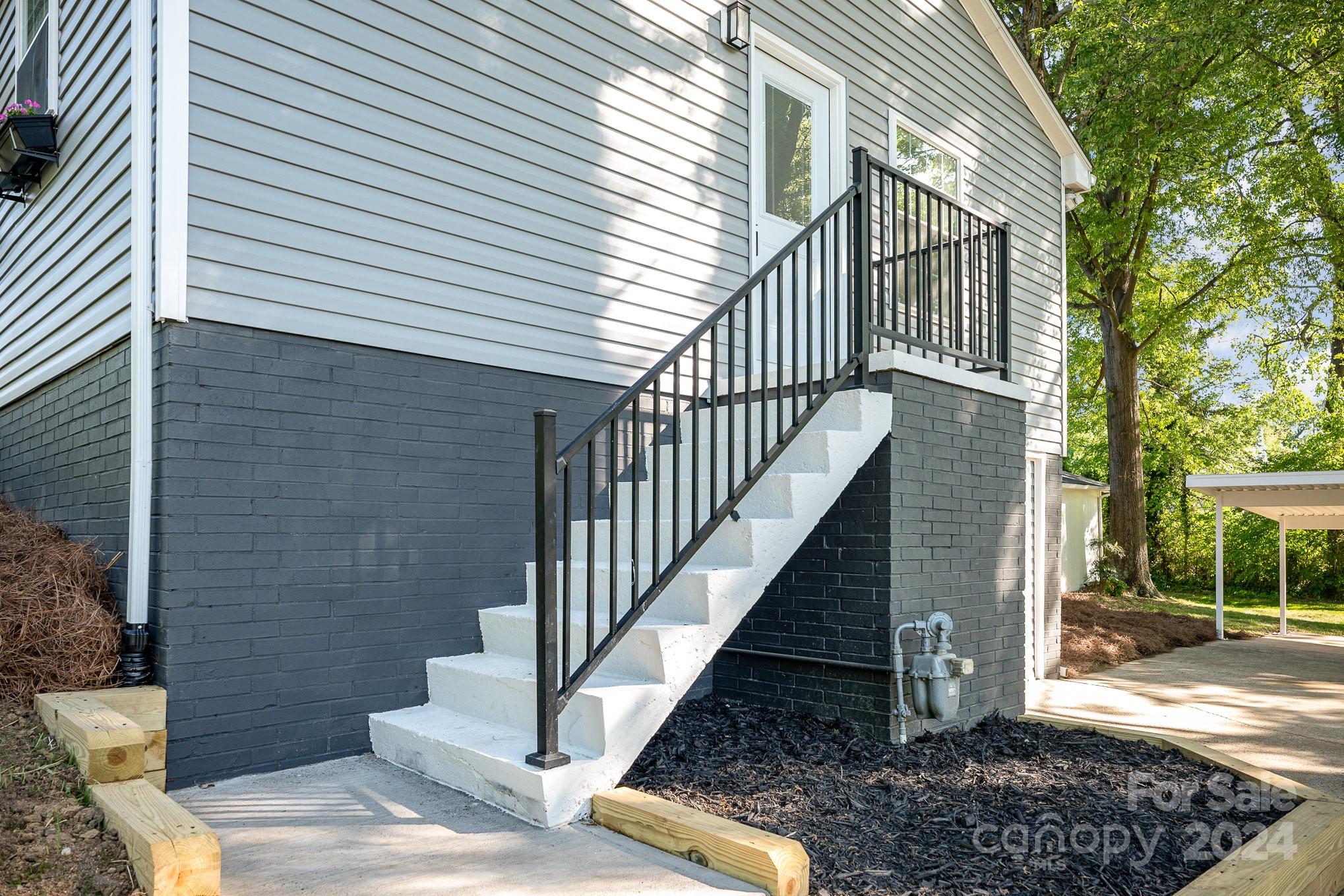 225 13th Street