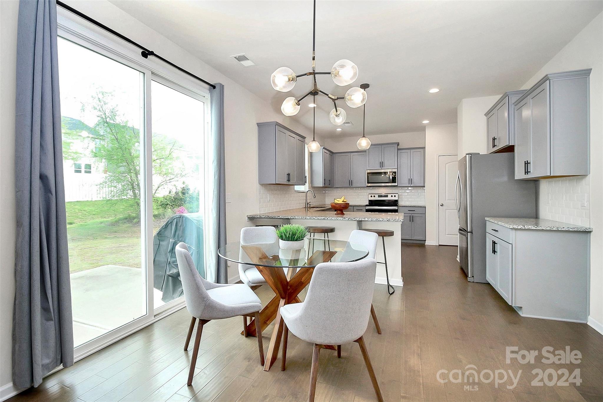 1651 Rutledge Hills Drive