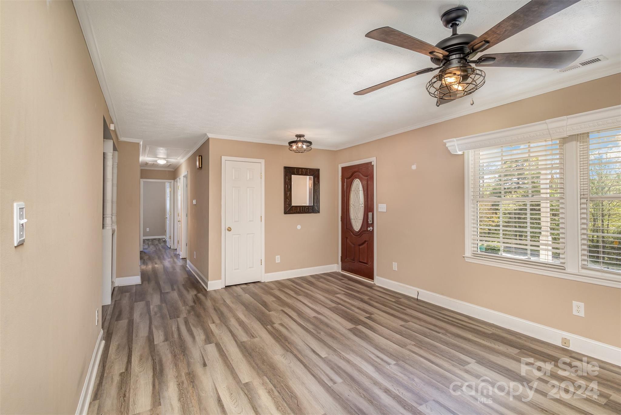 4725 Club View Drive