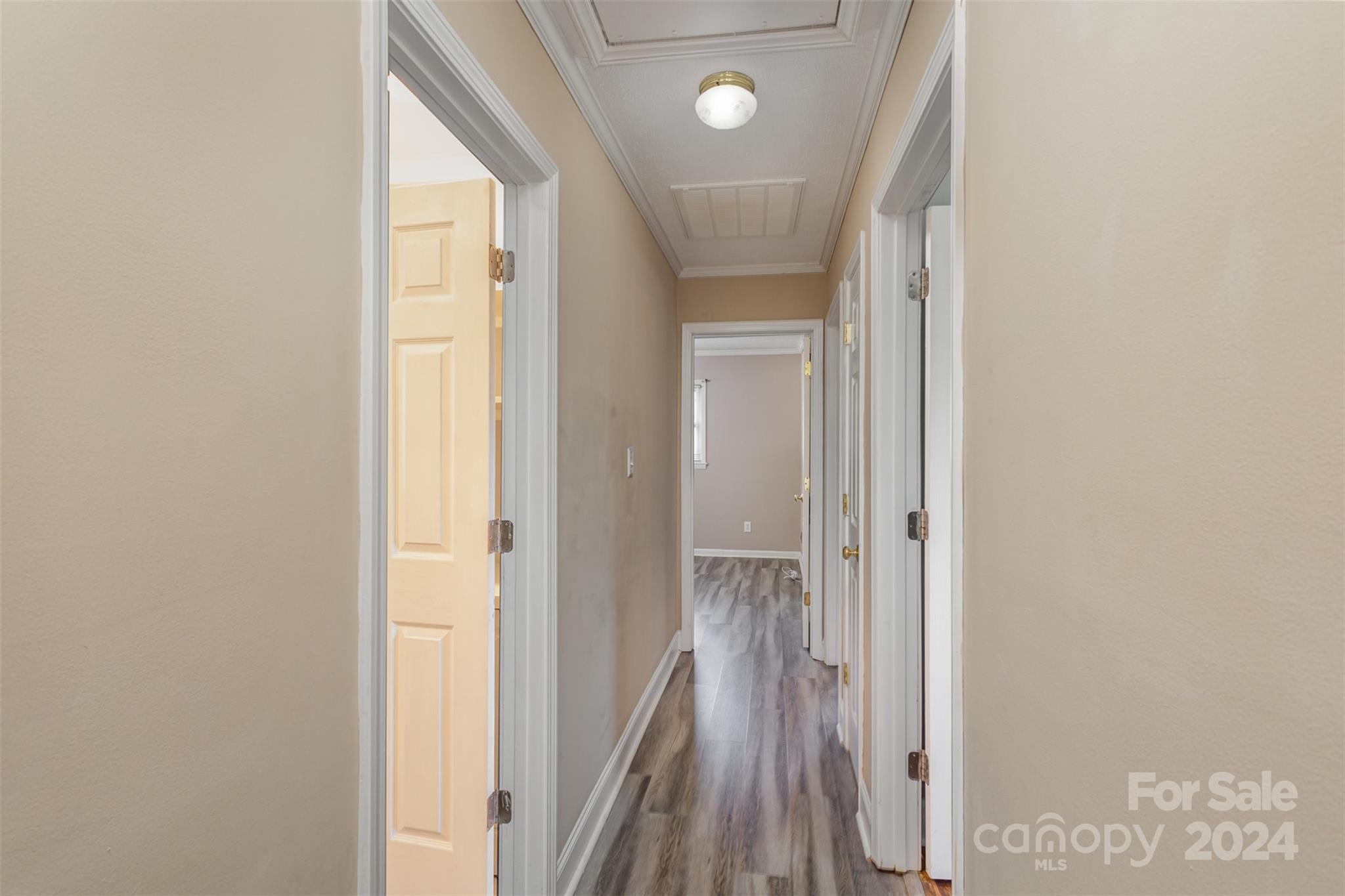 4725 Club View Drive