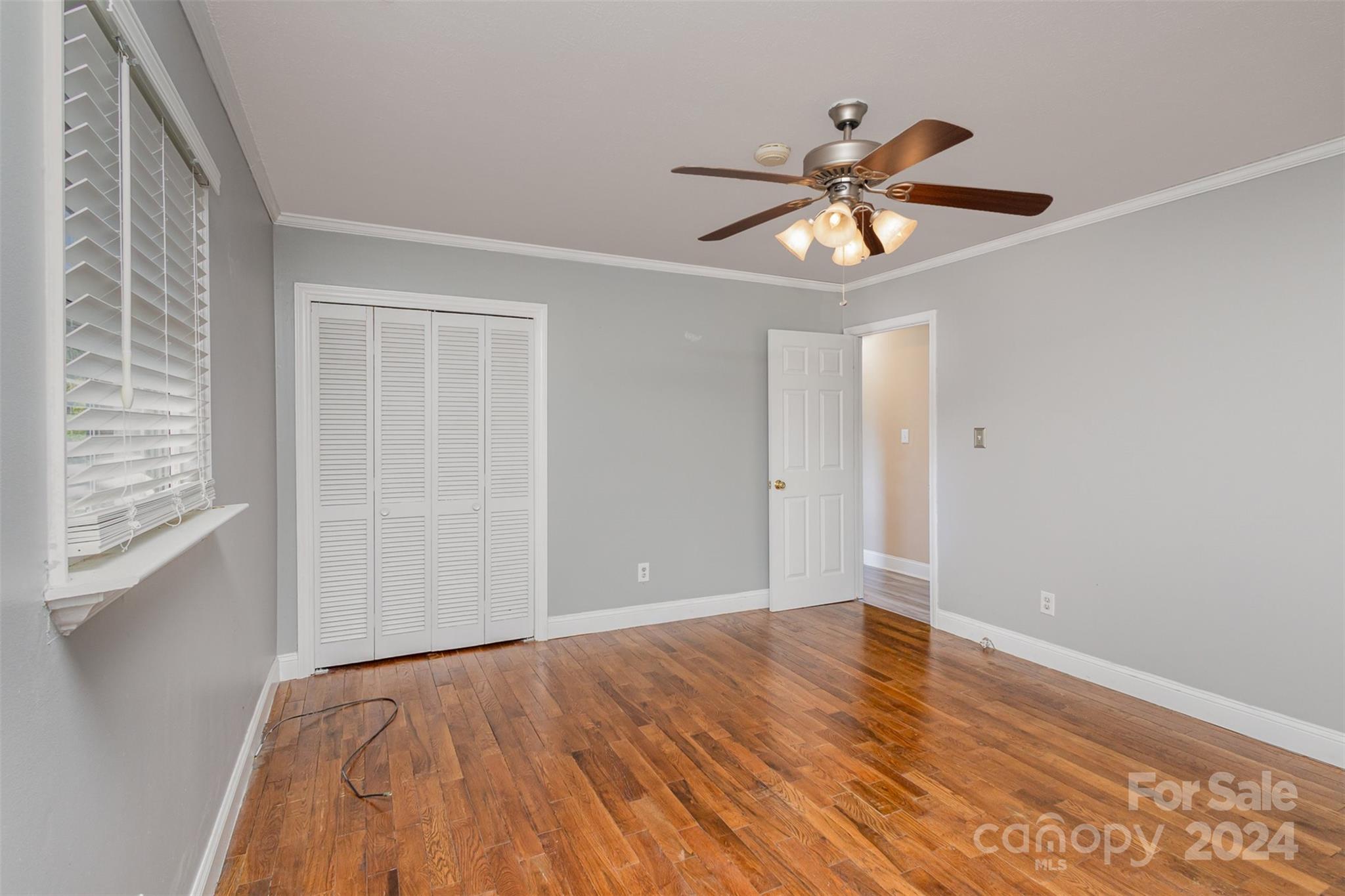 4725 Club View Drive