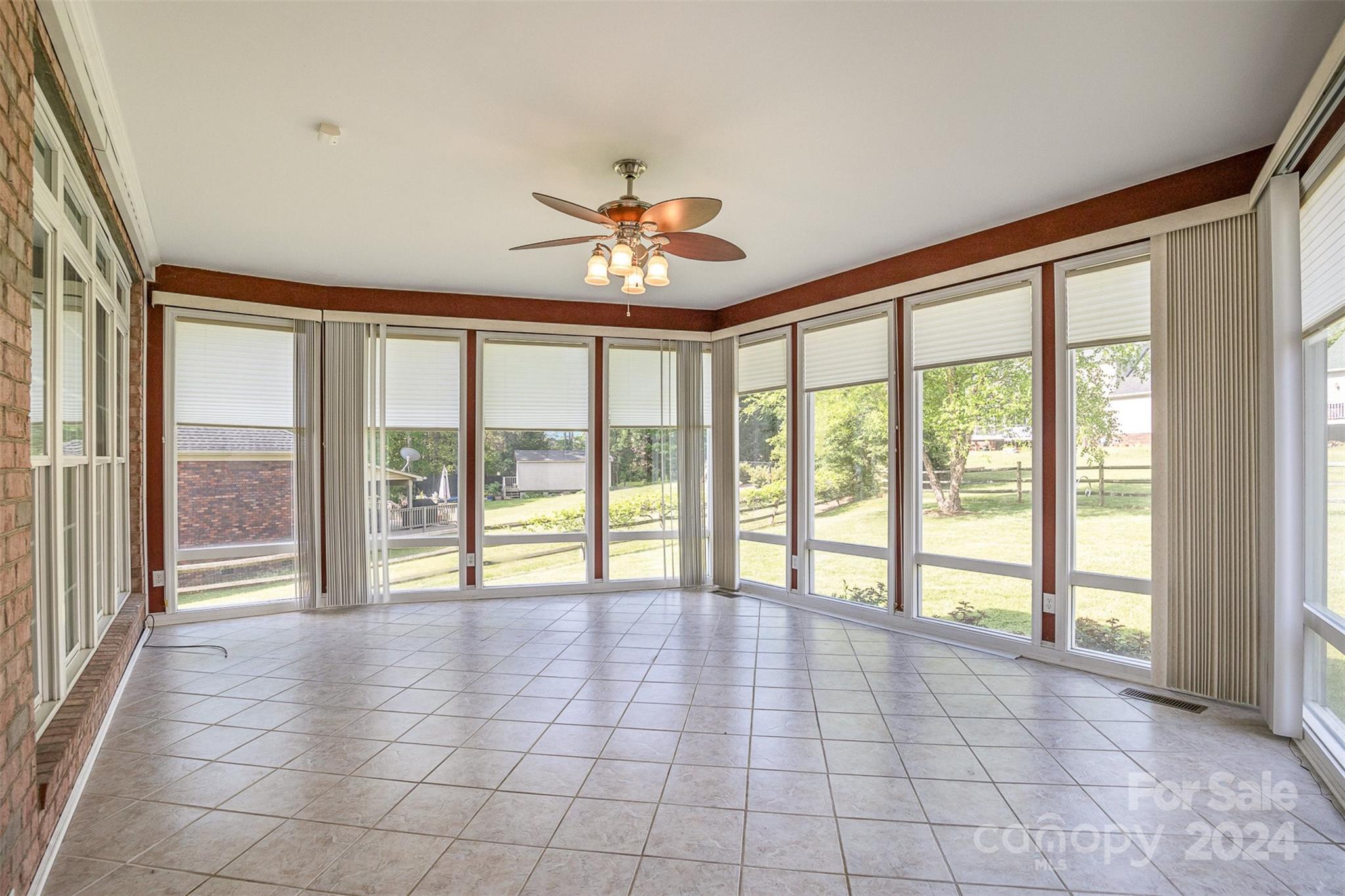 1150 Woodfield Drive