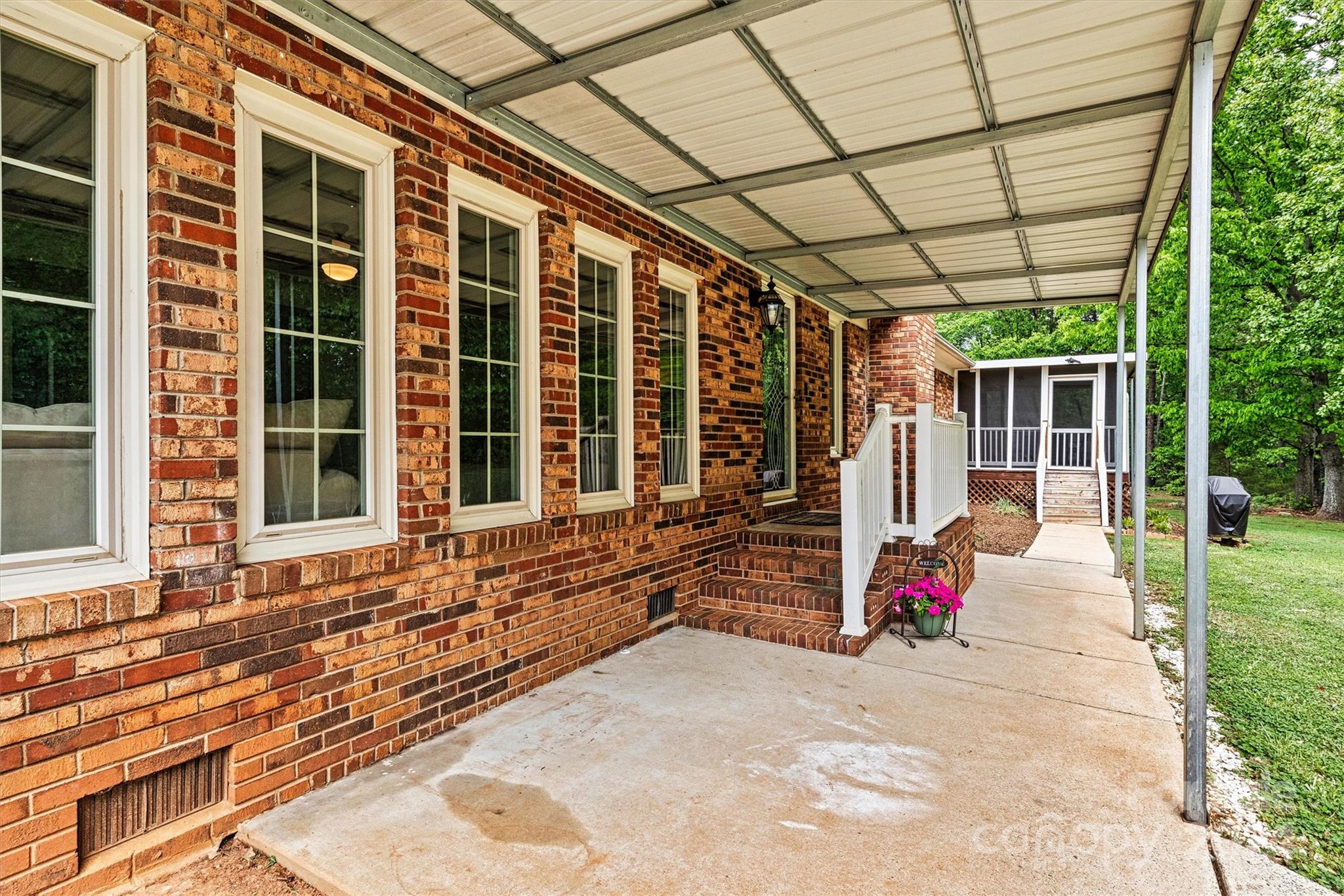 5374 E NC 150 Highway