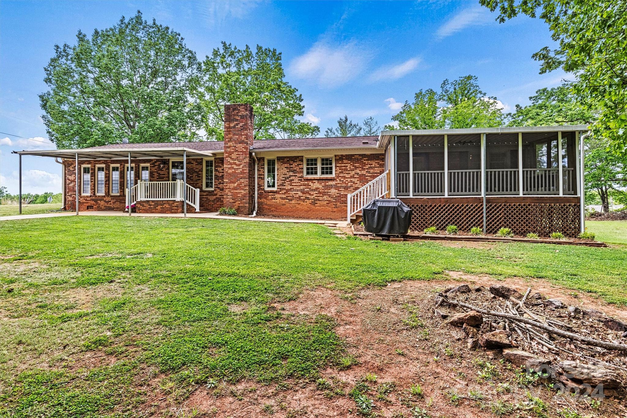 5374 E NC 150 Highway