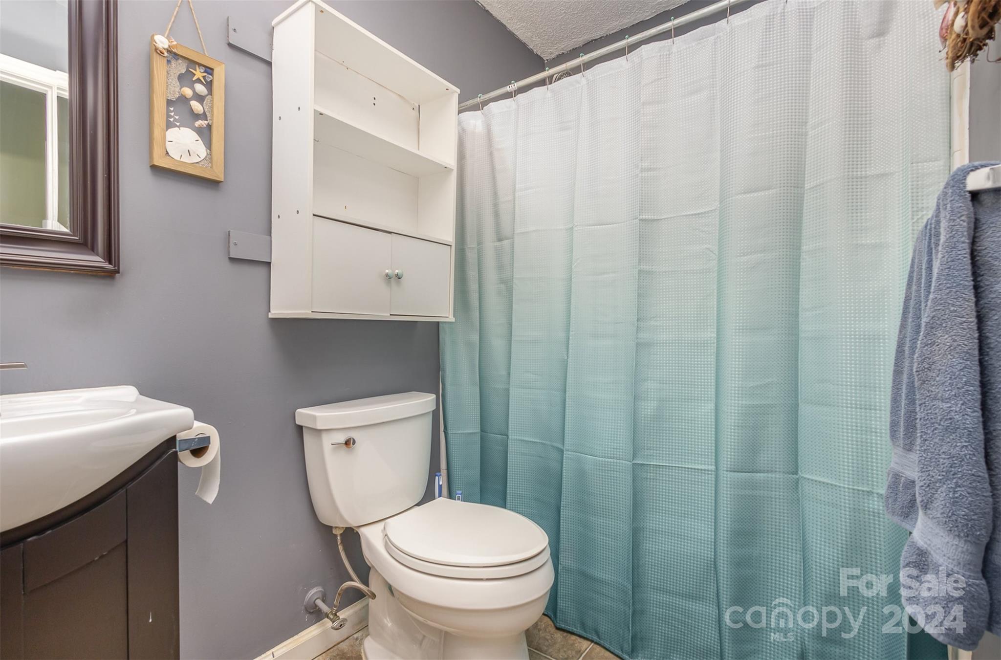 2114 Hedgelawn Drive