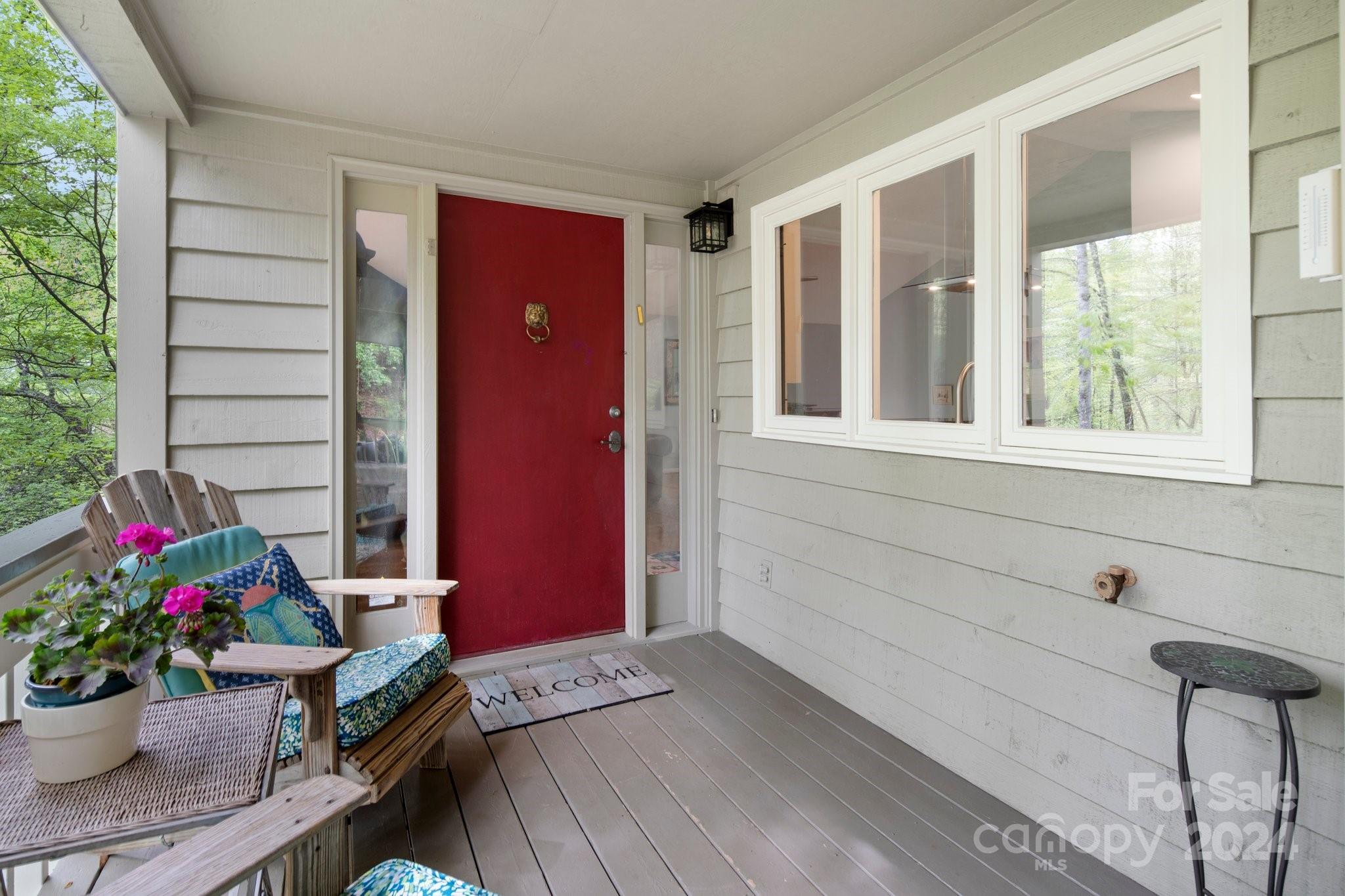 180 Robinhood Road Unit: 4