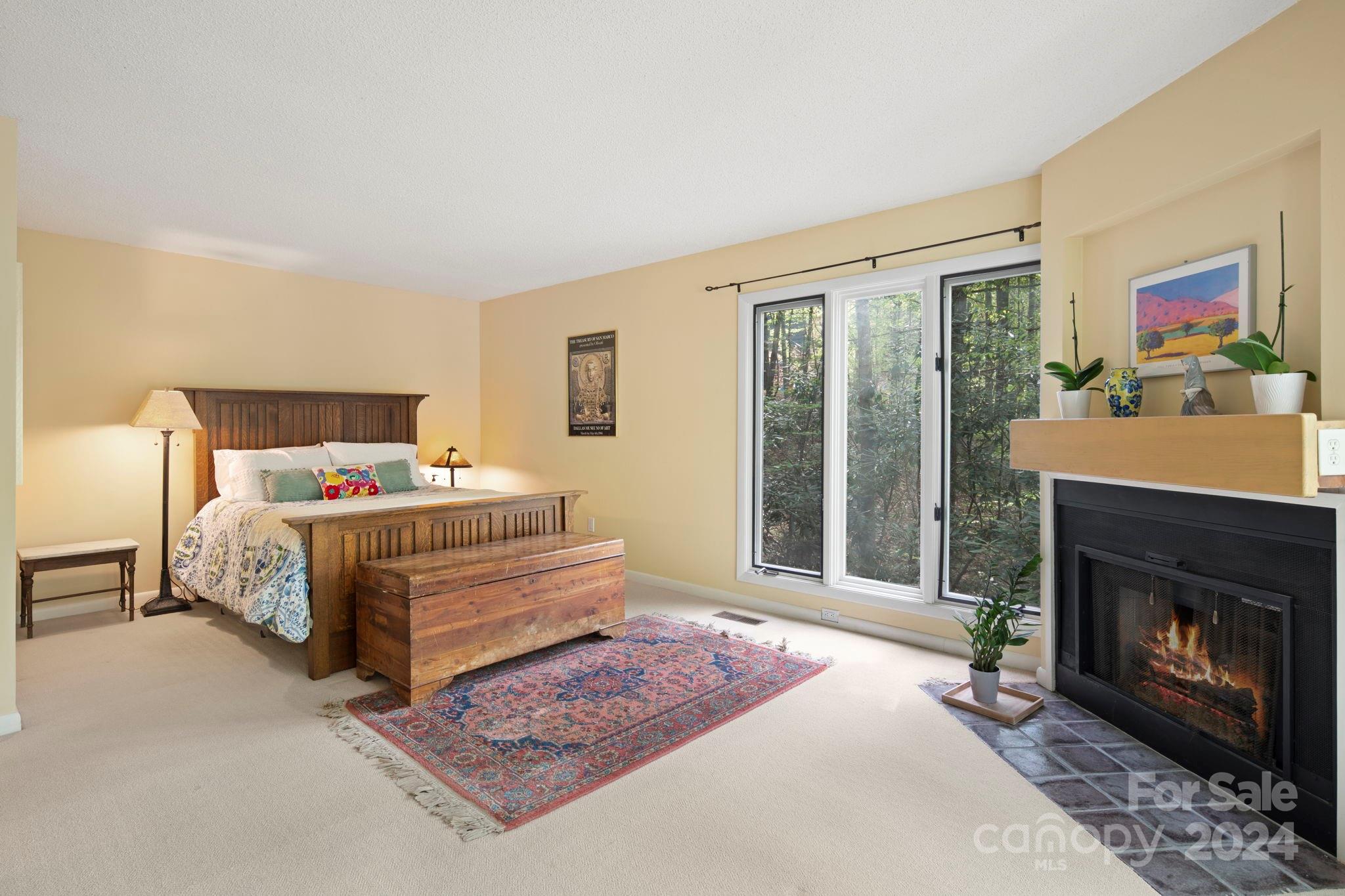 180 Robinhood Road Unit: 4