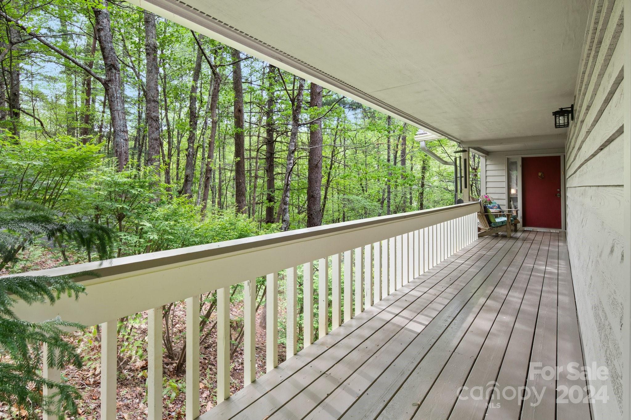 180 Robinhood Road Unit: 4