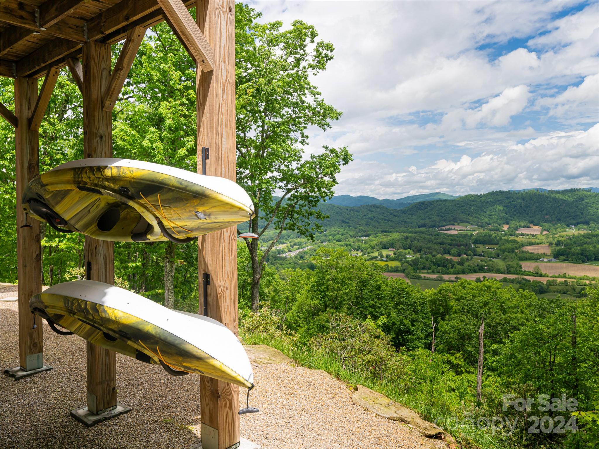 211 Sugar Creek Lane