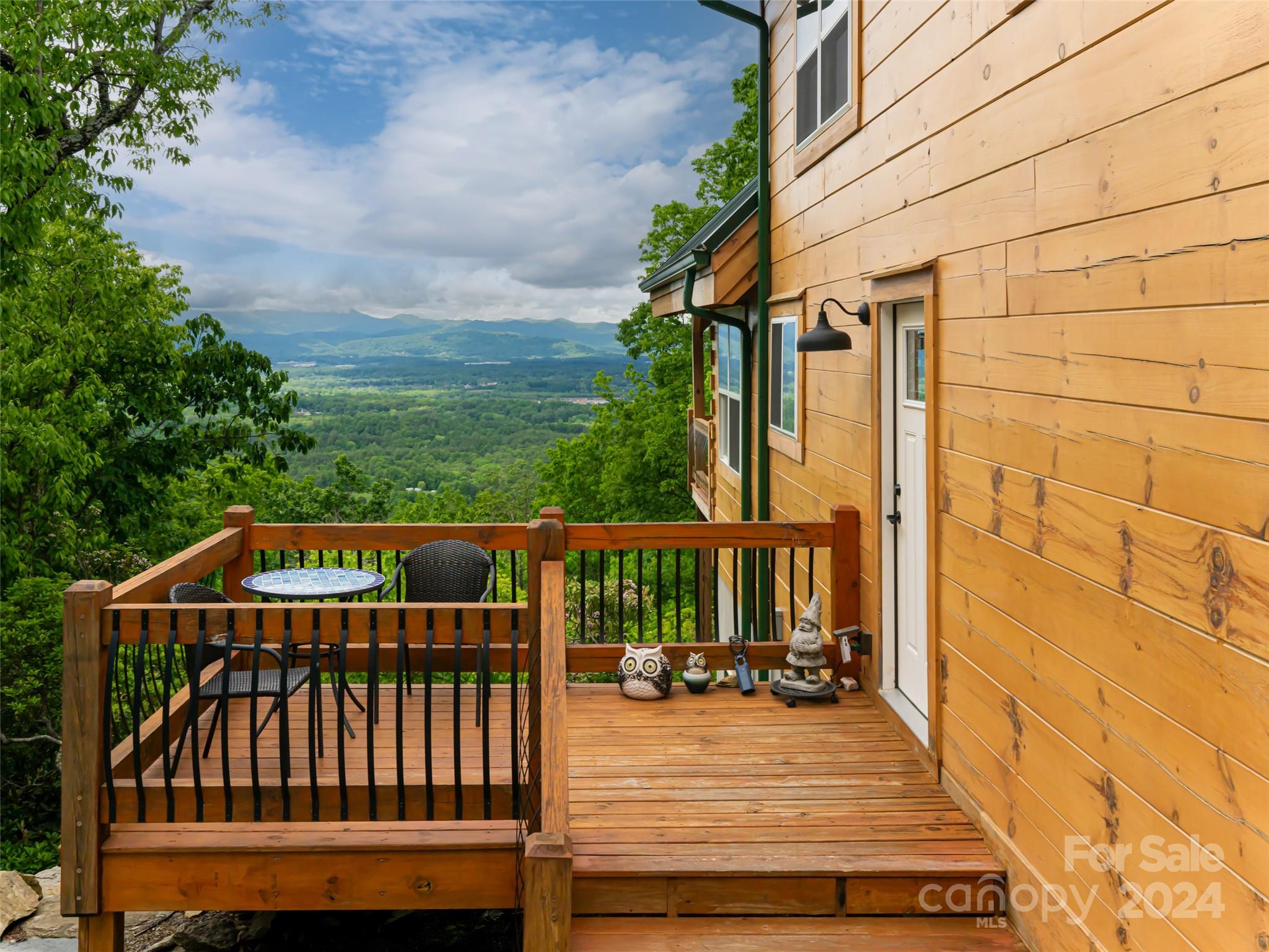 211 Sugar Creek Lane