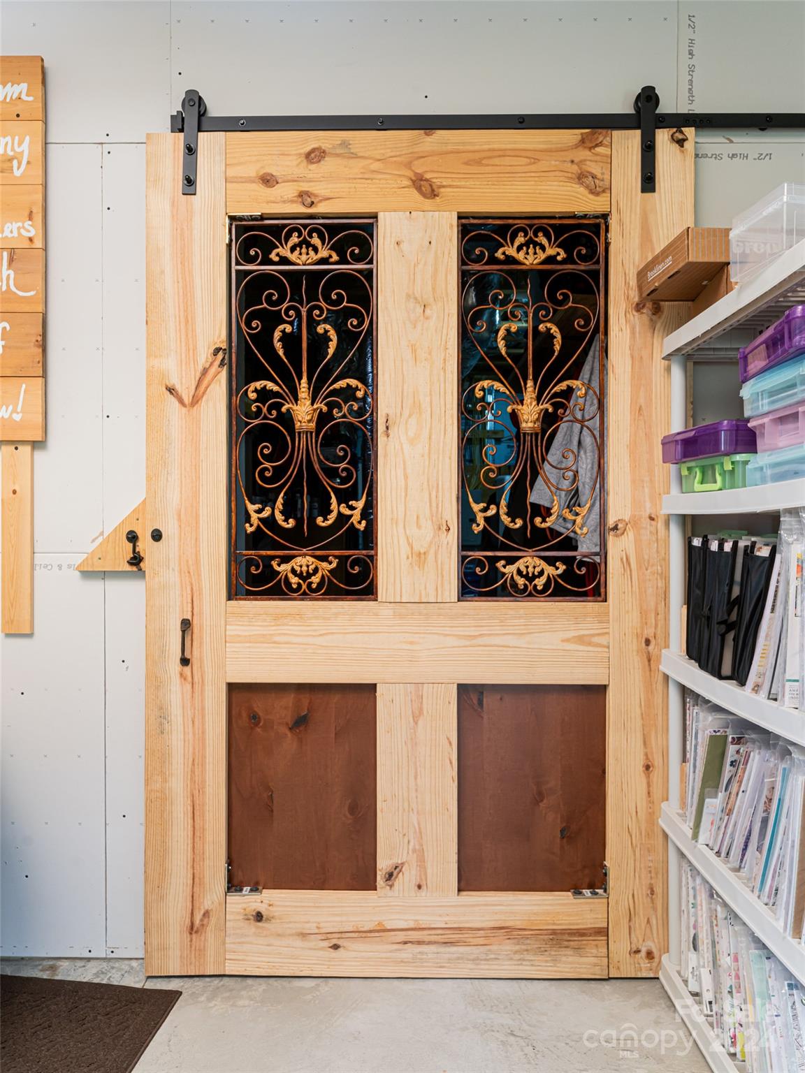 211 Sugar Creek Lane