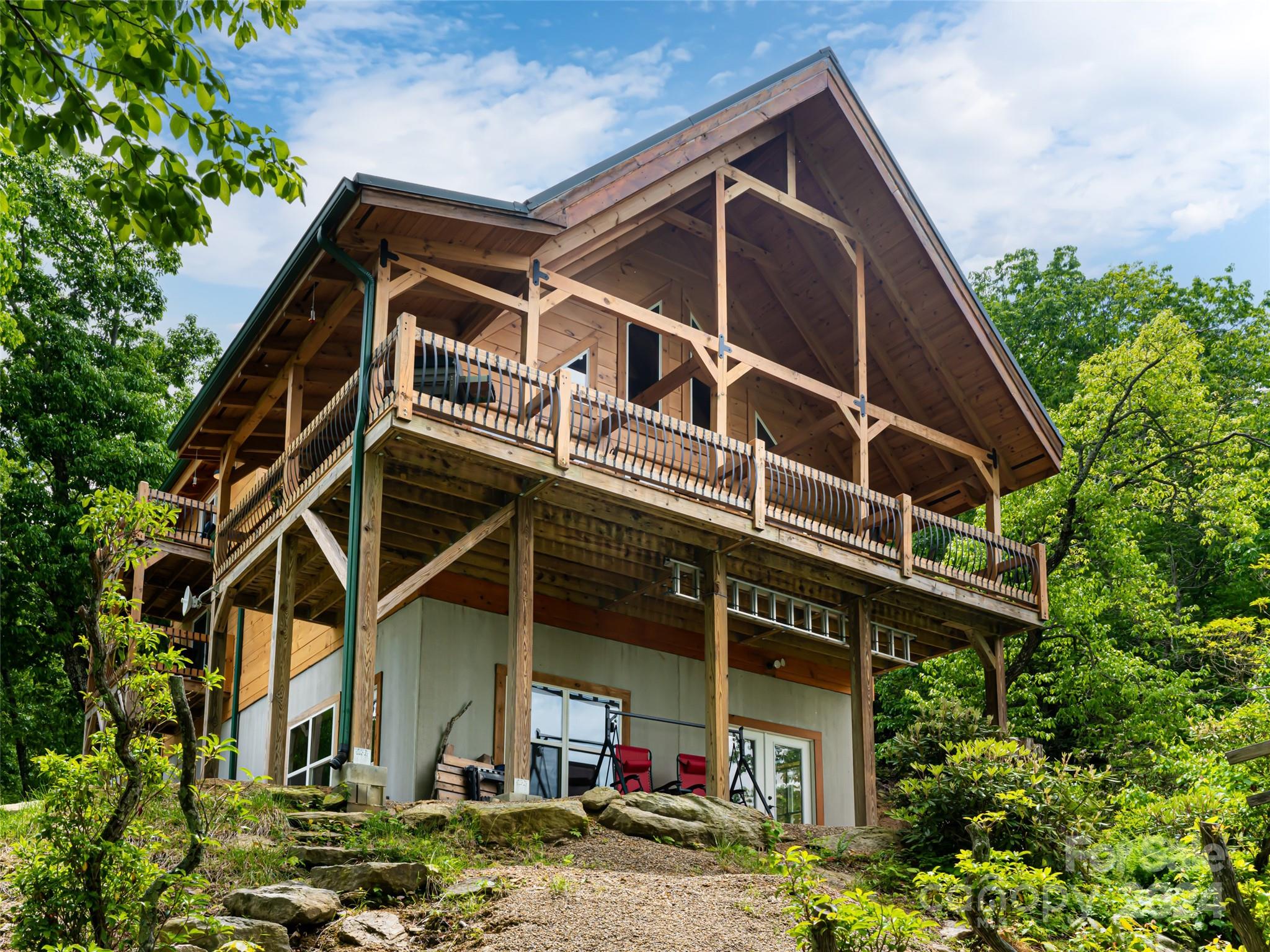 211 Sugar Creek Lane