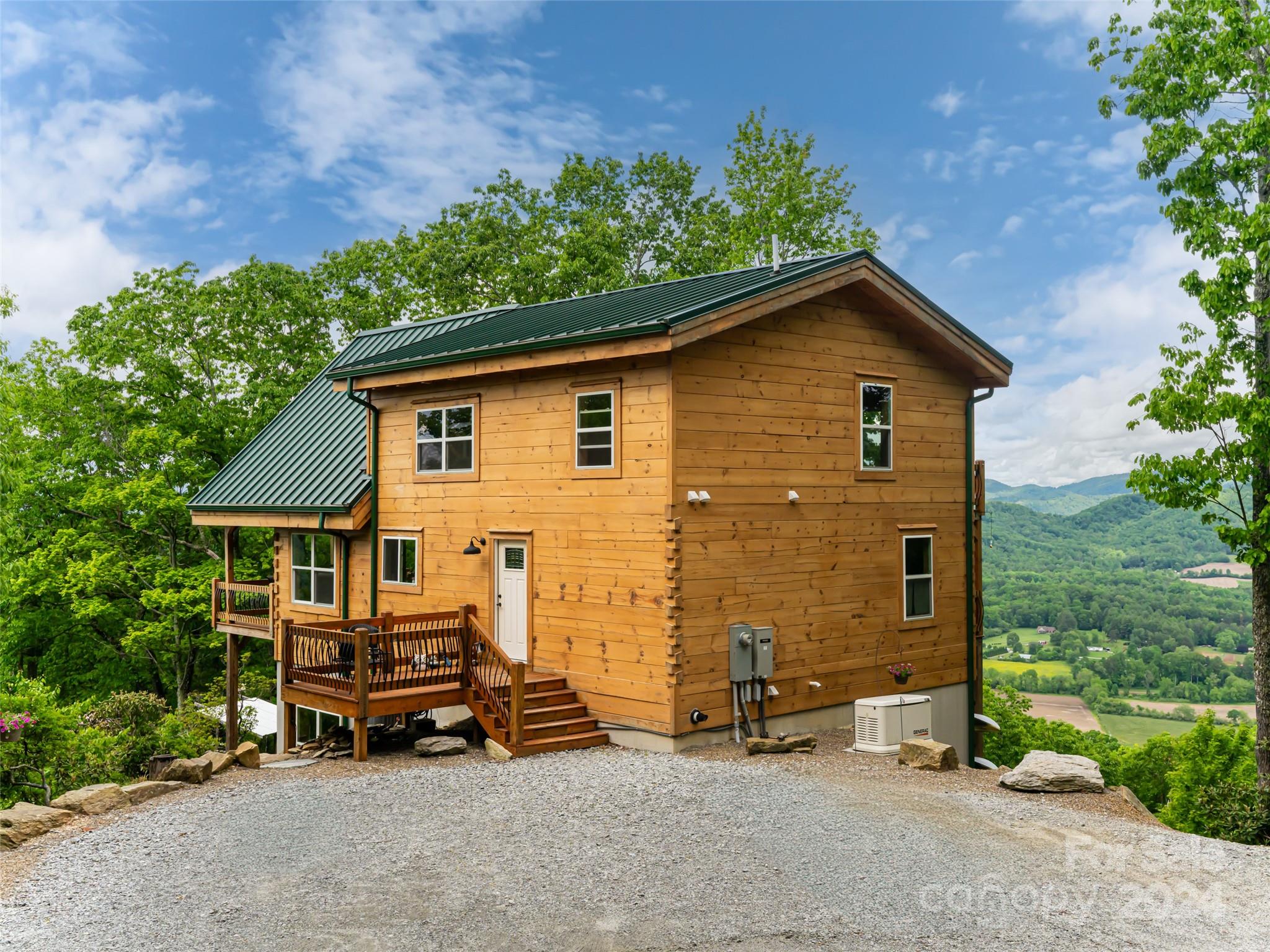 211 Sugar Creek Lane