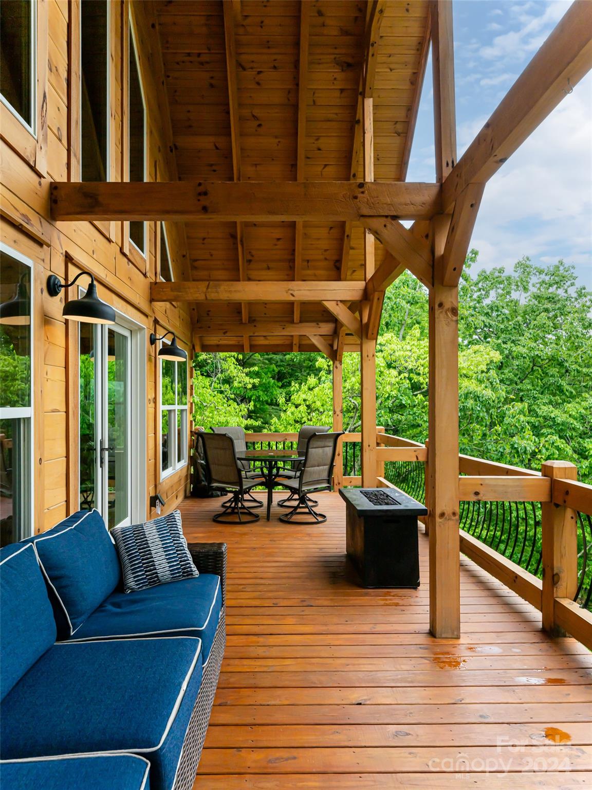 211 Sugar Creek Lane