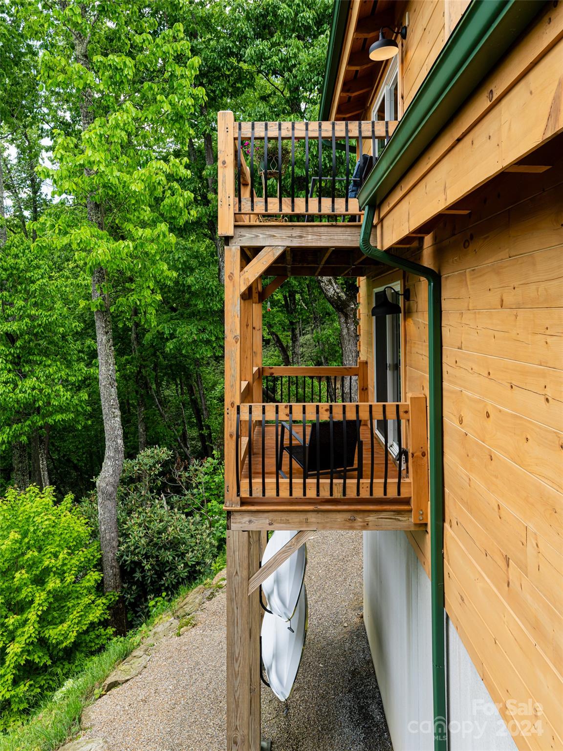 211 Sugar Creek Lane