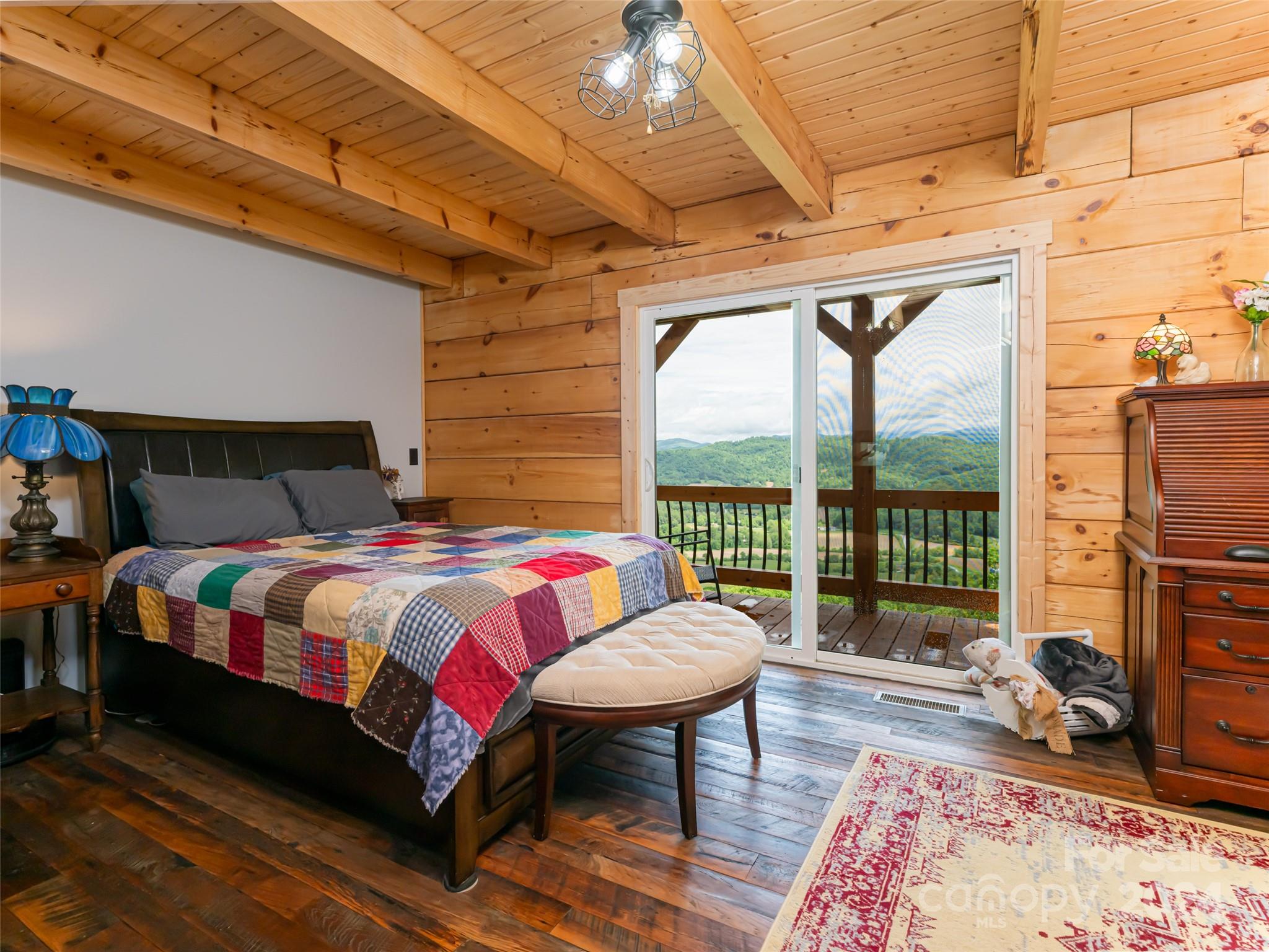 211 Sugar Creek Lane