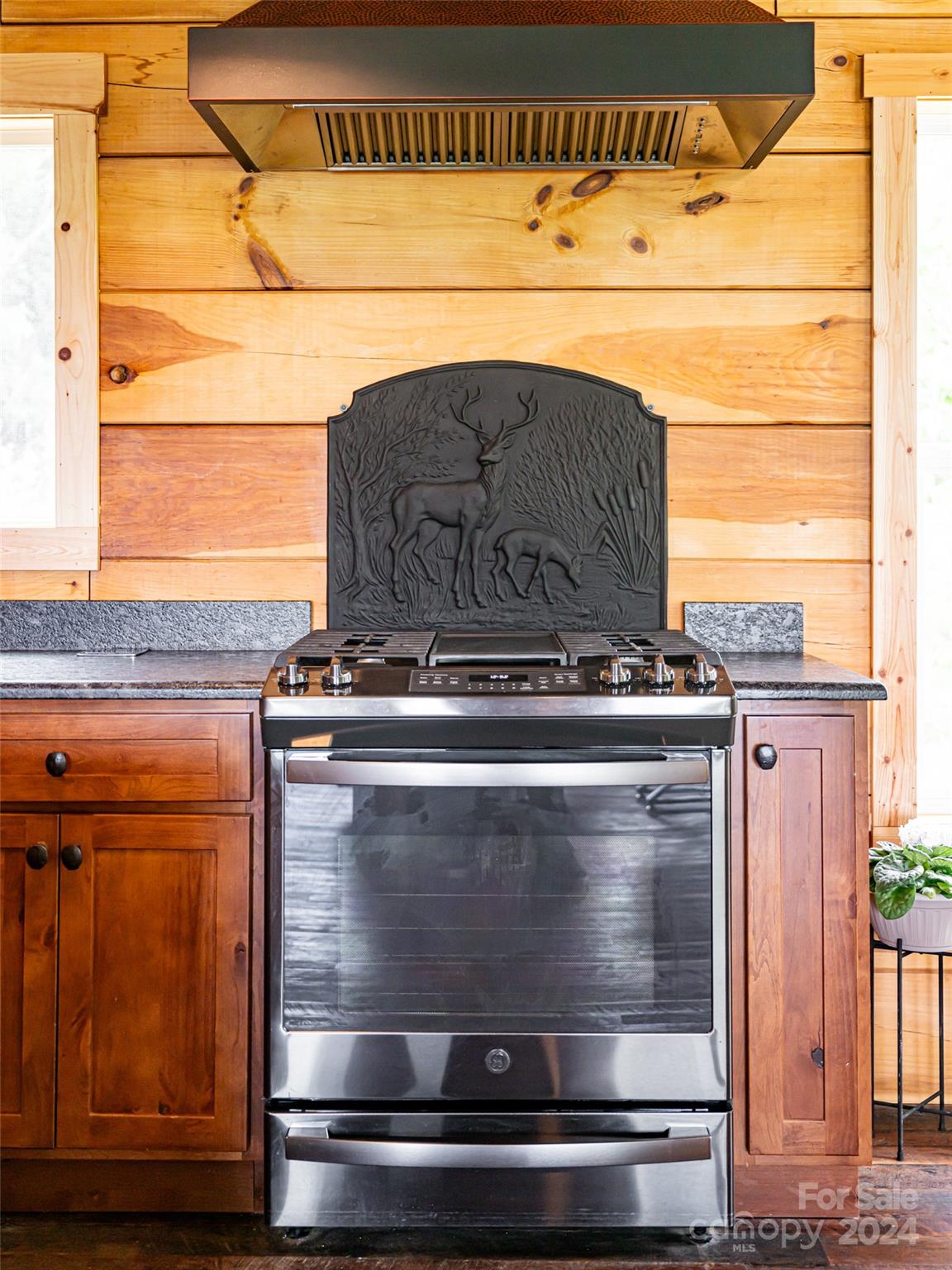 211 Sugar Creek Lane