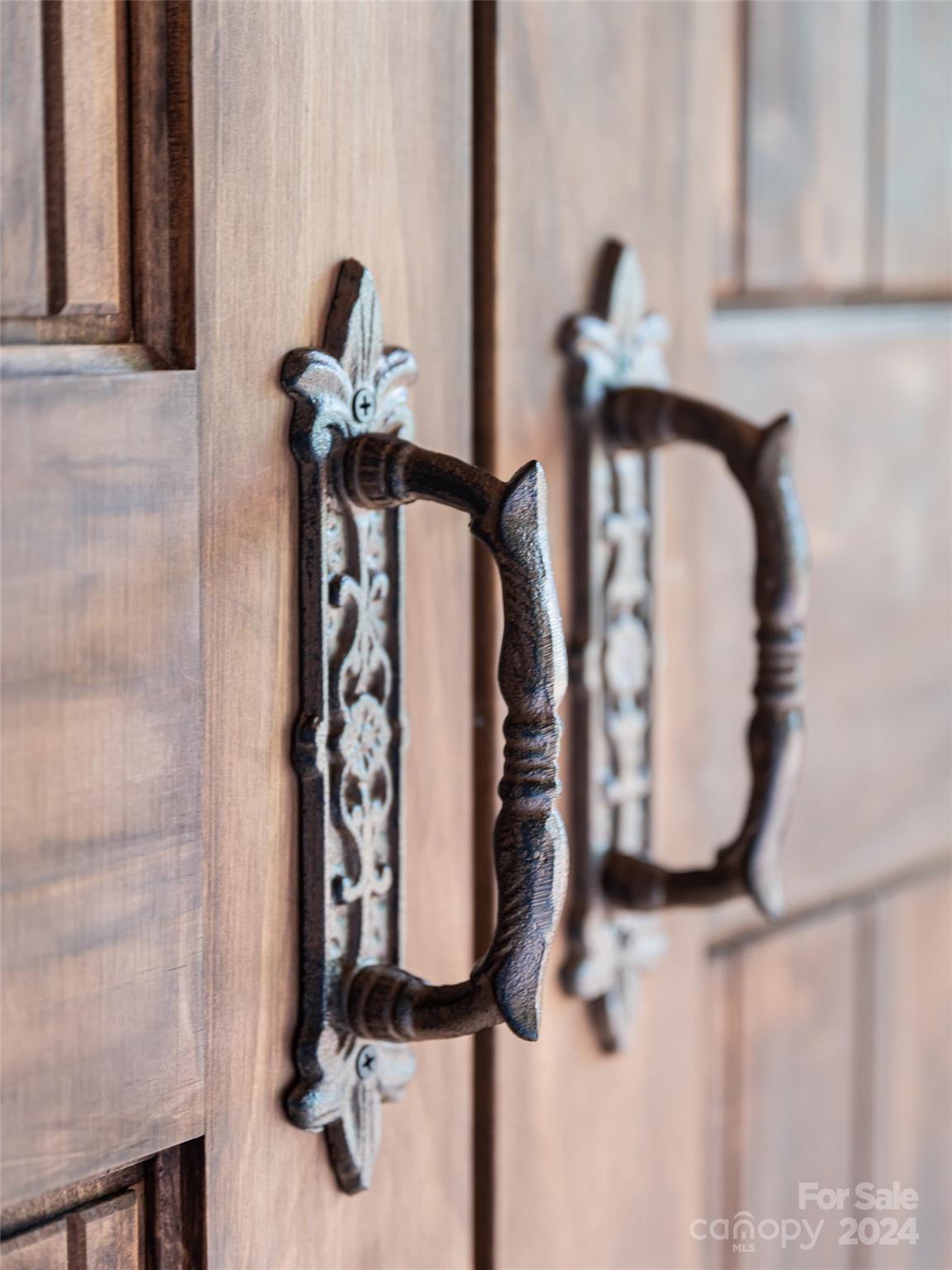 211 Sugar Creek Lane