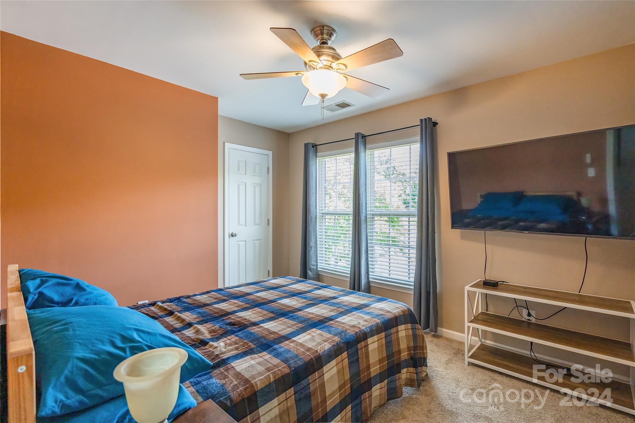 5370 Cambridge Bay Drive