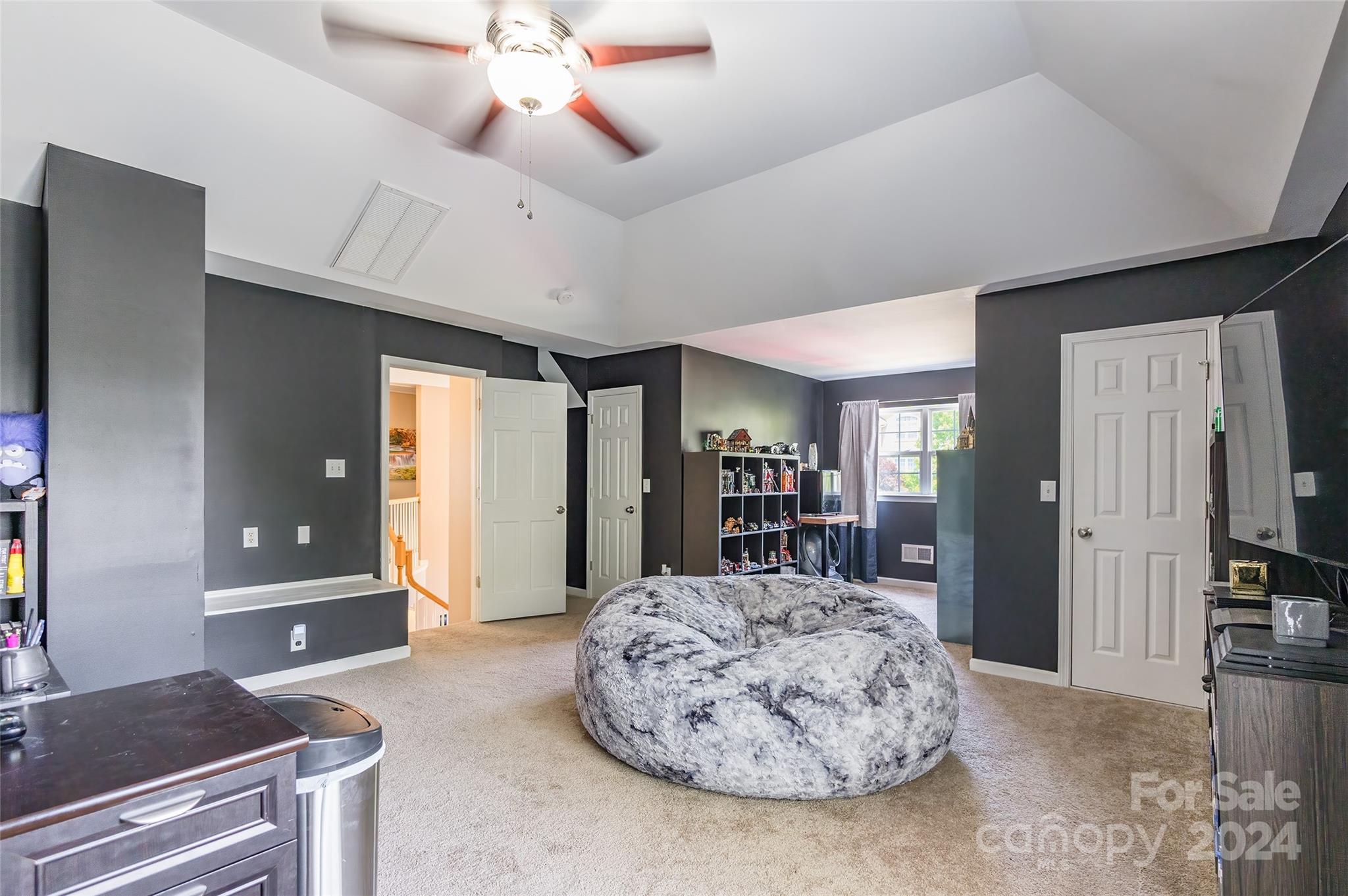 5370 Cambridge Bay Drive