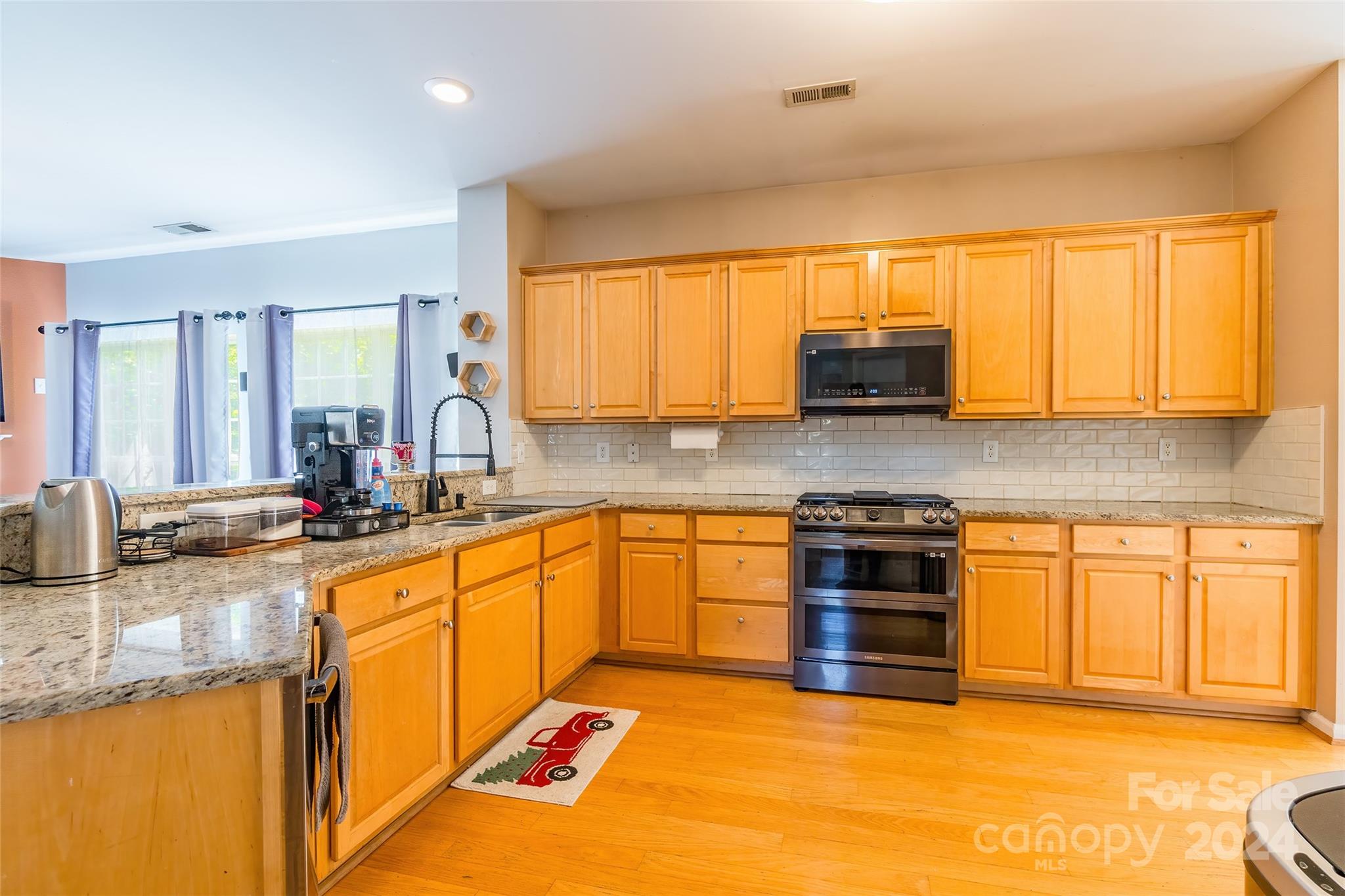 5370 Cambridge Bay Drive