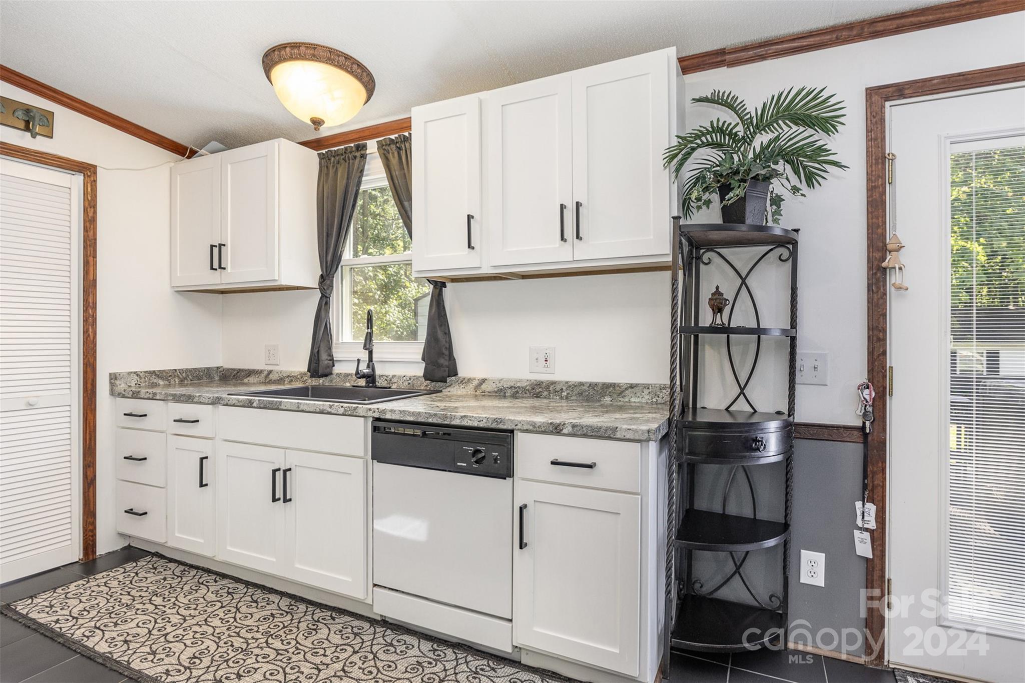 417 Old Tulip Farm Road