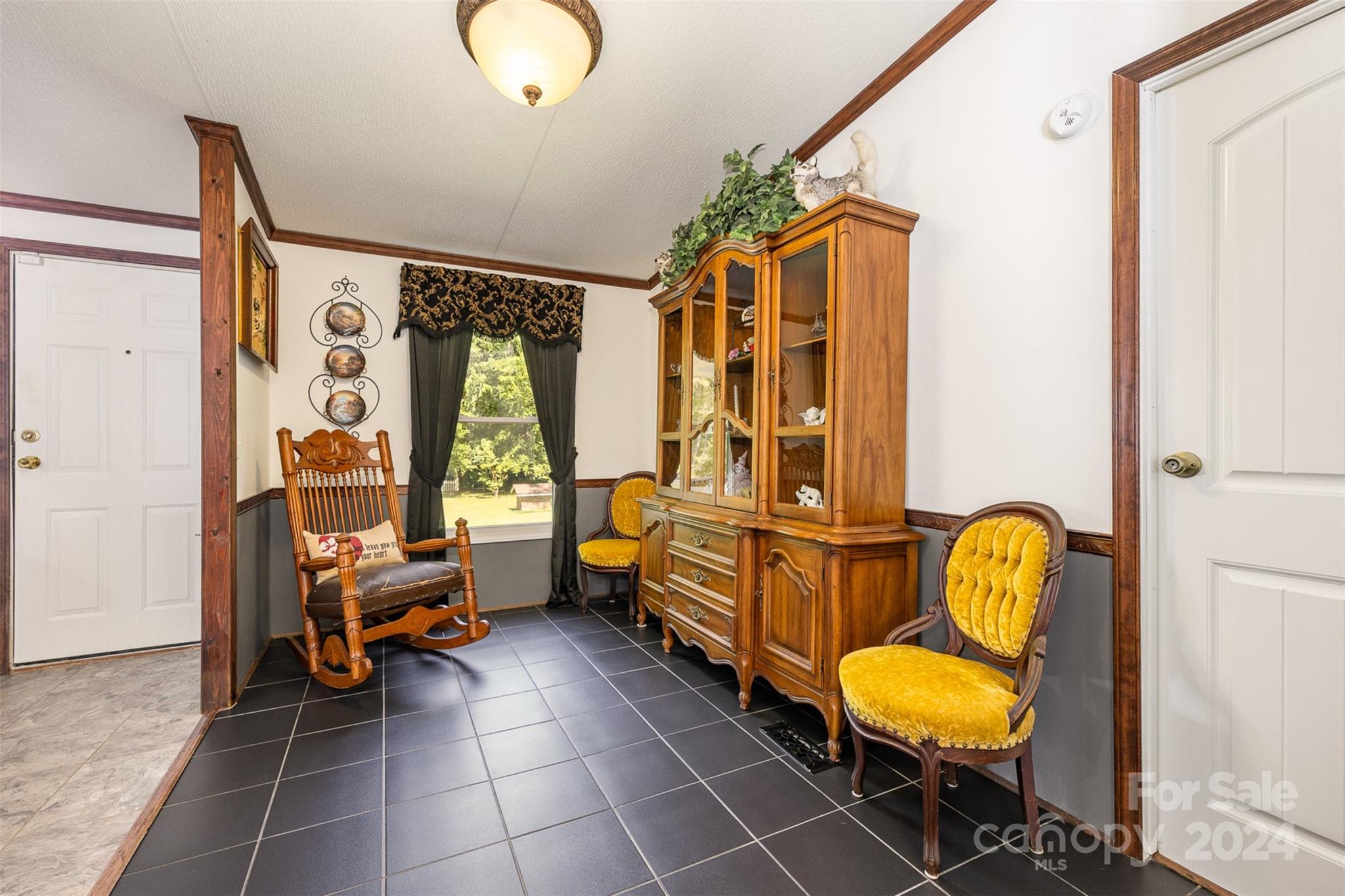 417 Old Tulip Farm Road