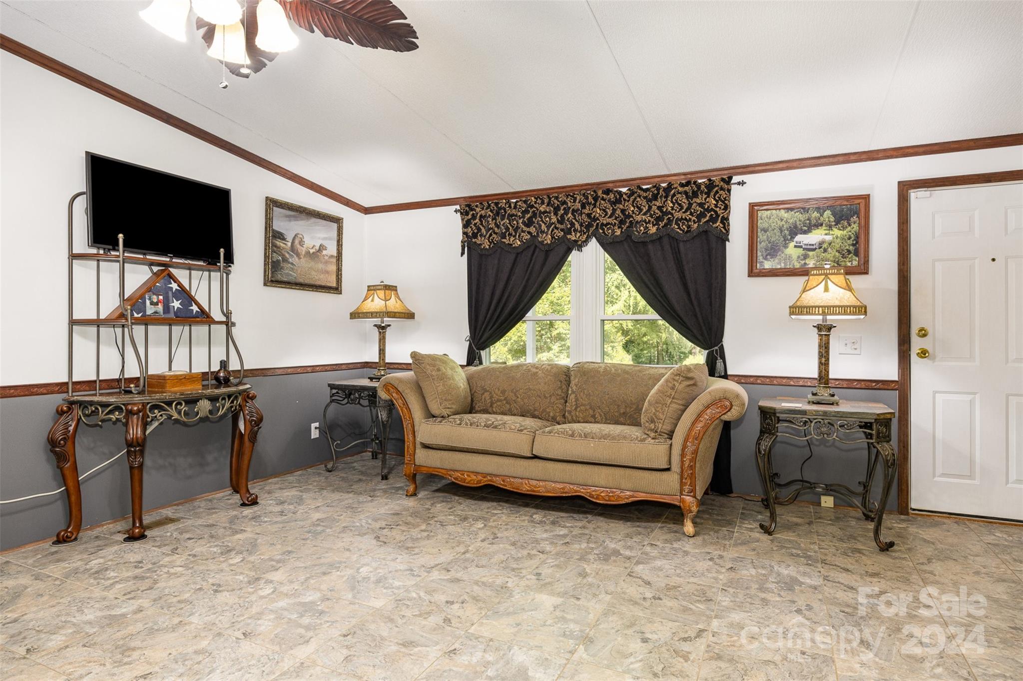 417 Old Tulip Farm Road