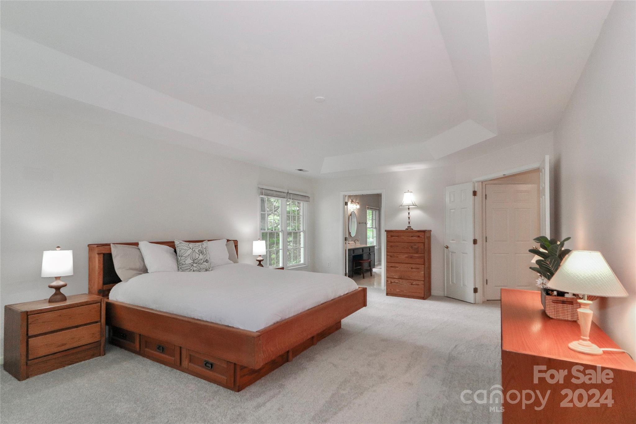 4915 Crownvista Drive