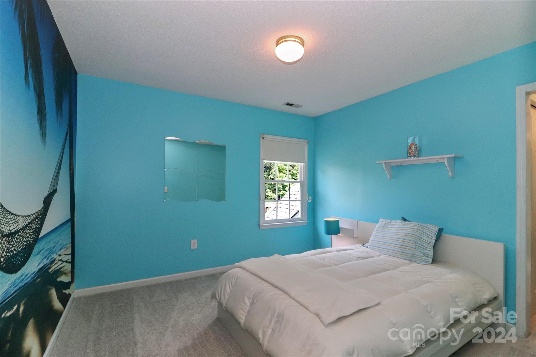 4915 Crownvista Drive