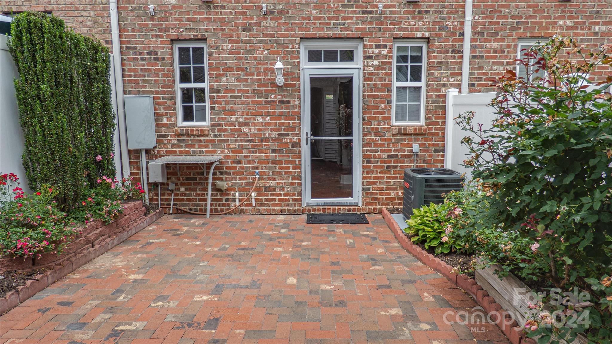 8632 Beaver Creek Drive