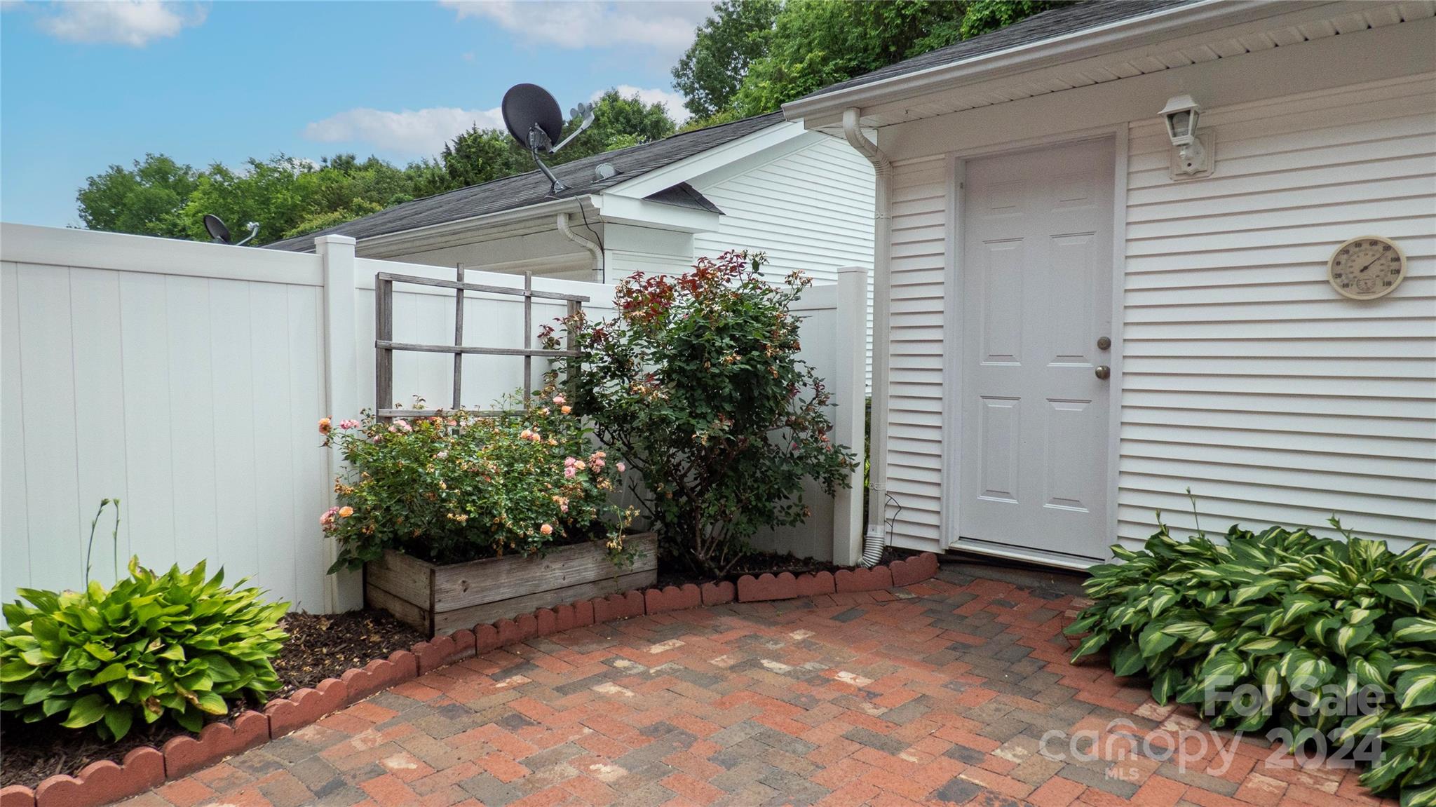 8632 Beaver Creek Drive