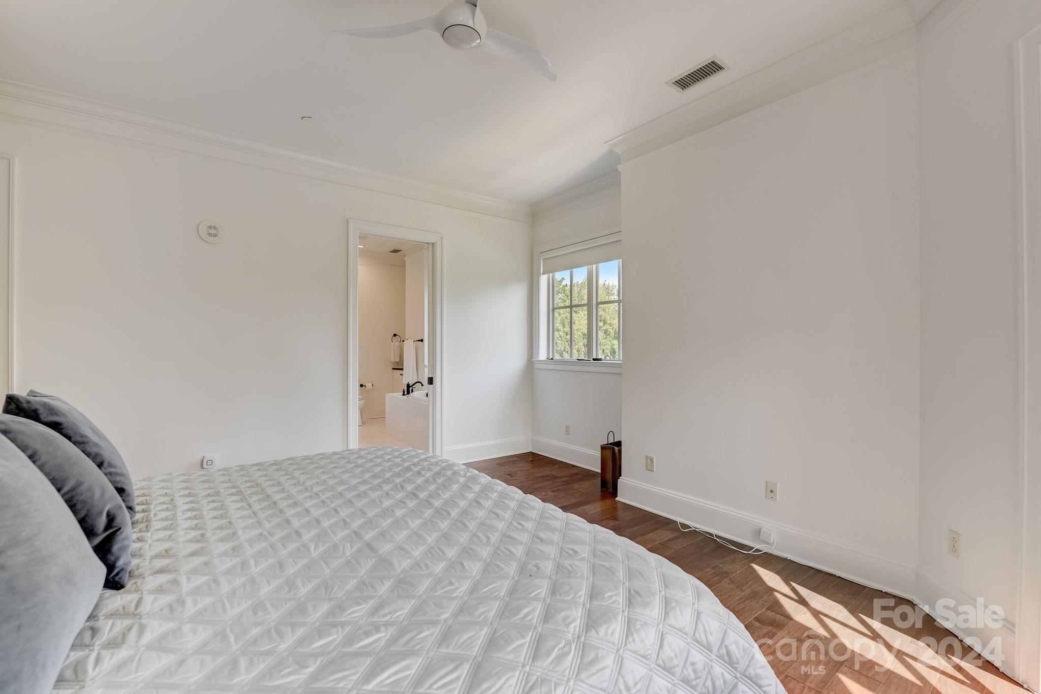 2823 Providence Road Unit: 338