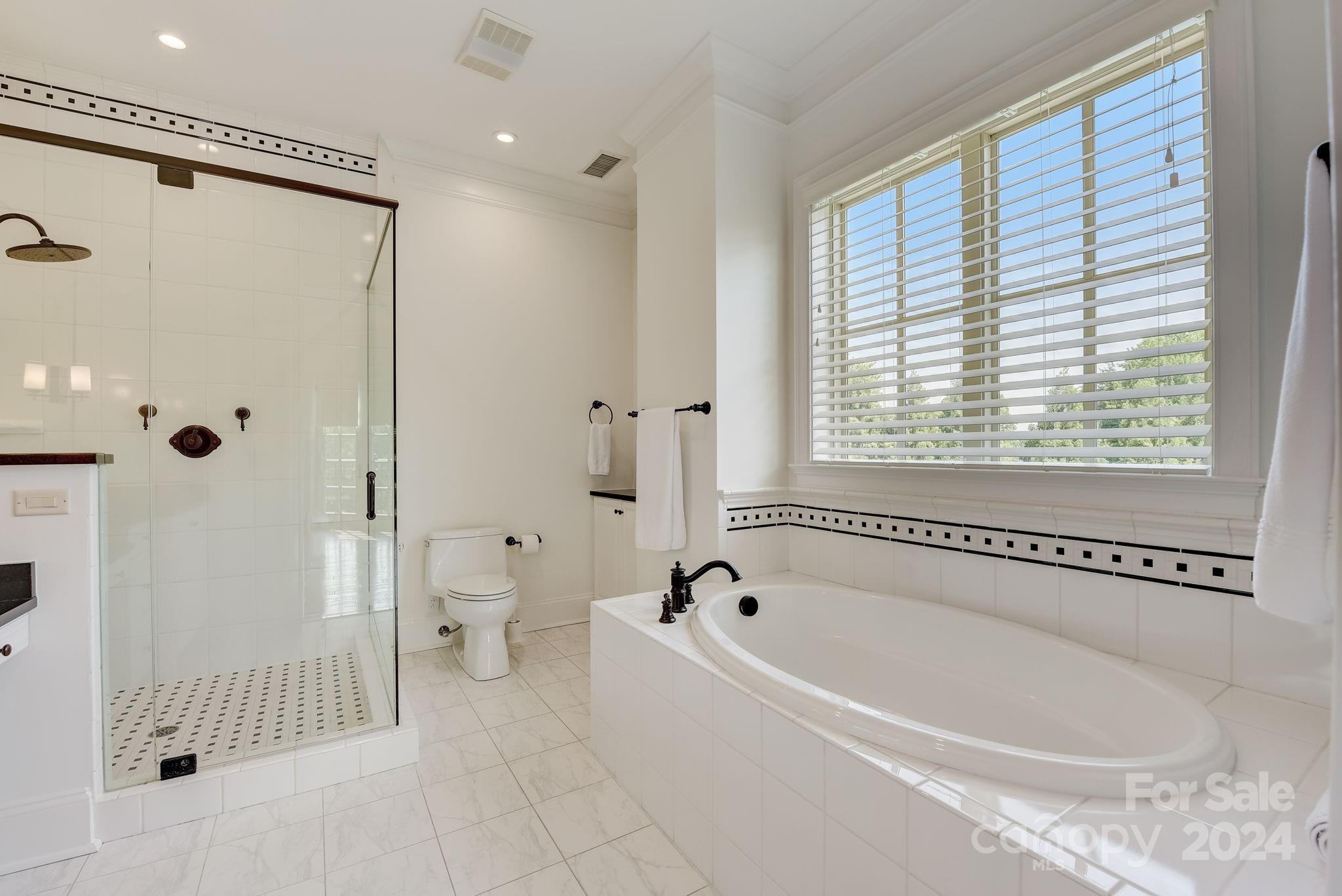 2823 Providence Road Unit: 338