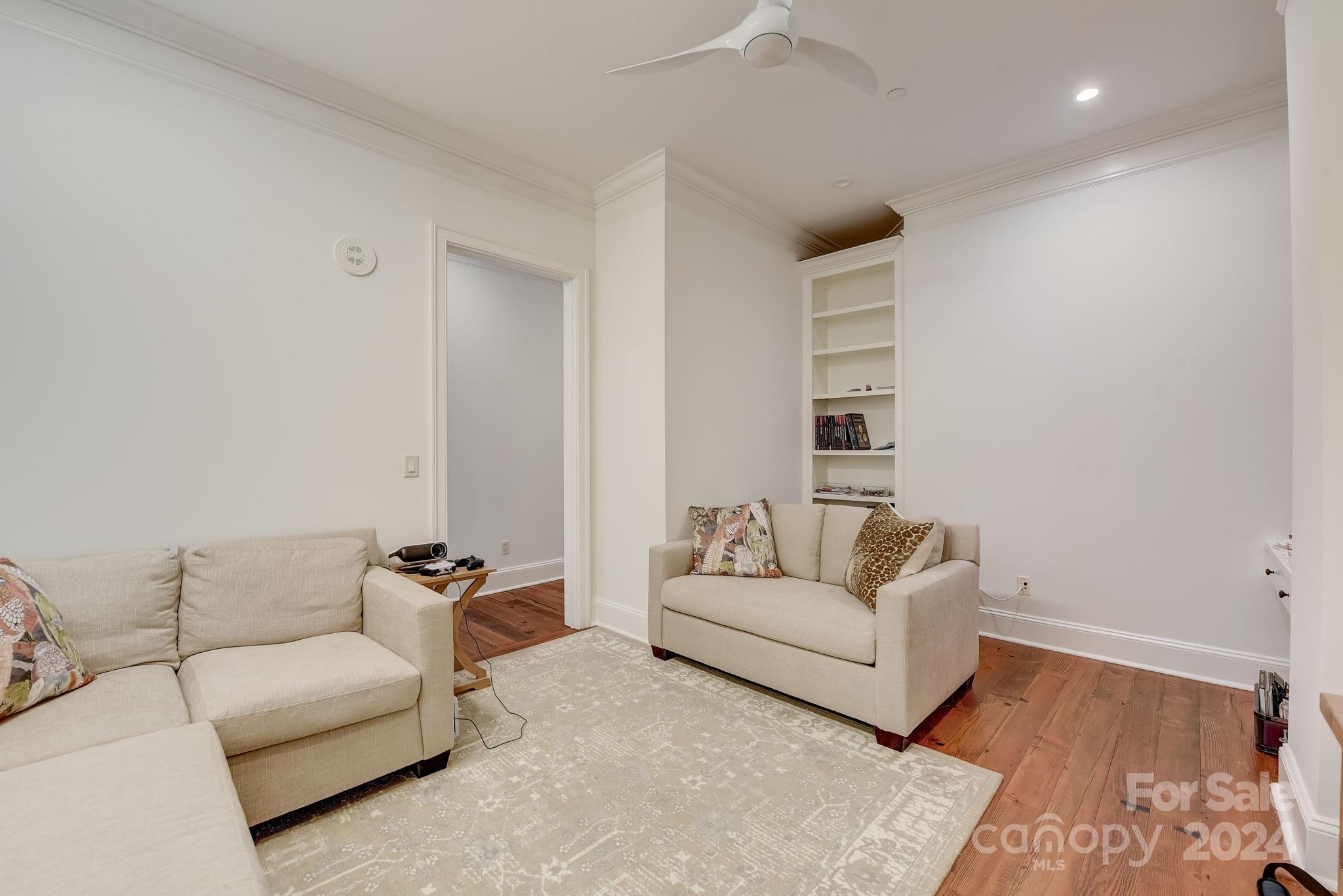 2823 Providence Road Unit: 338