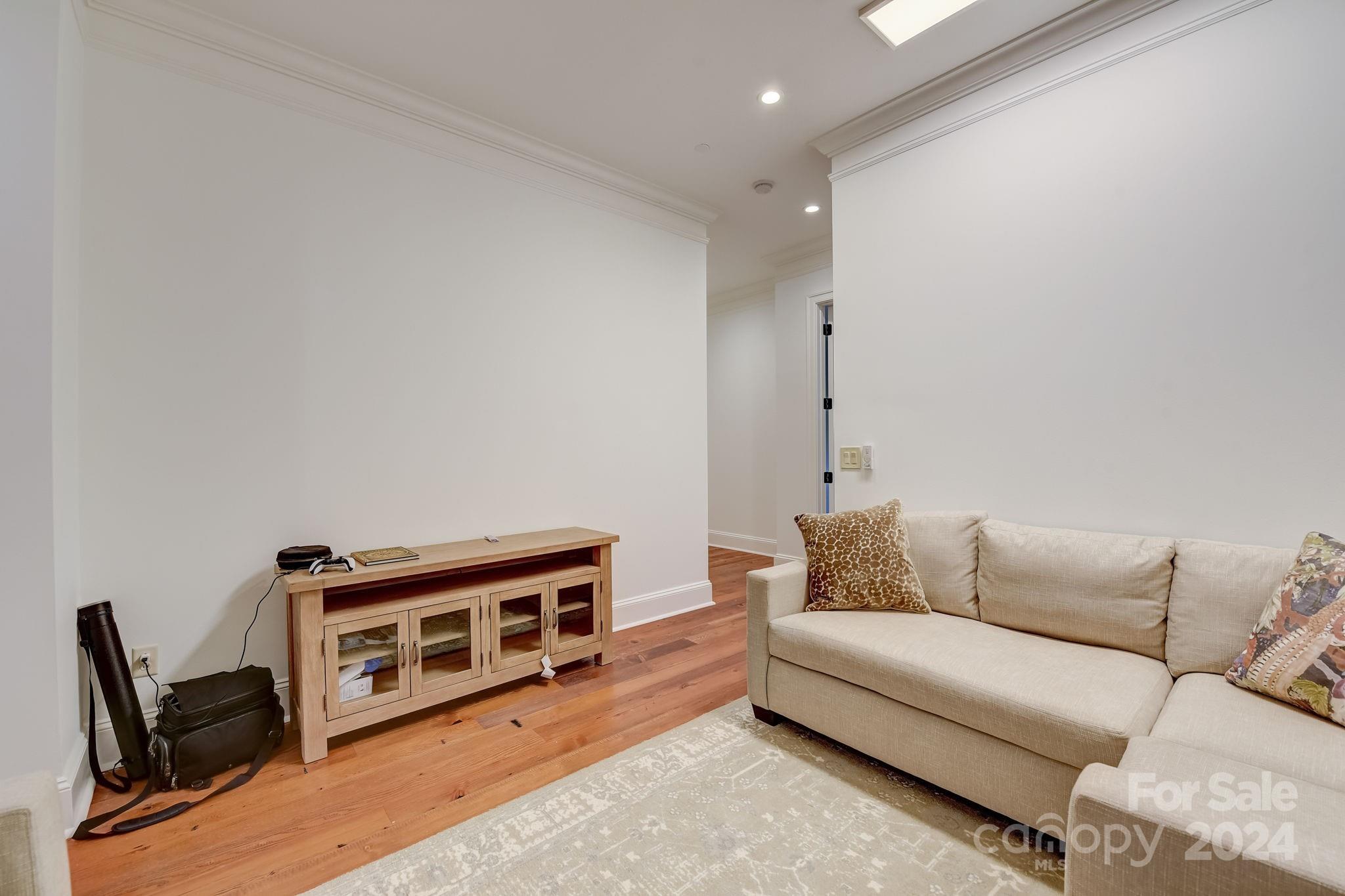 2823 Providence Road Unit: 338