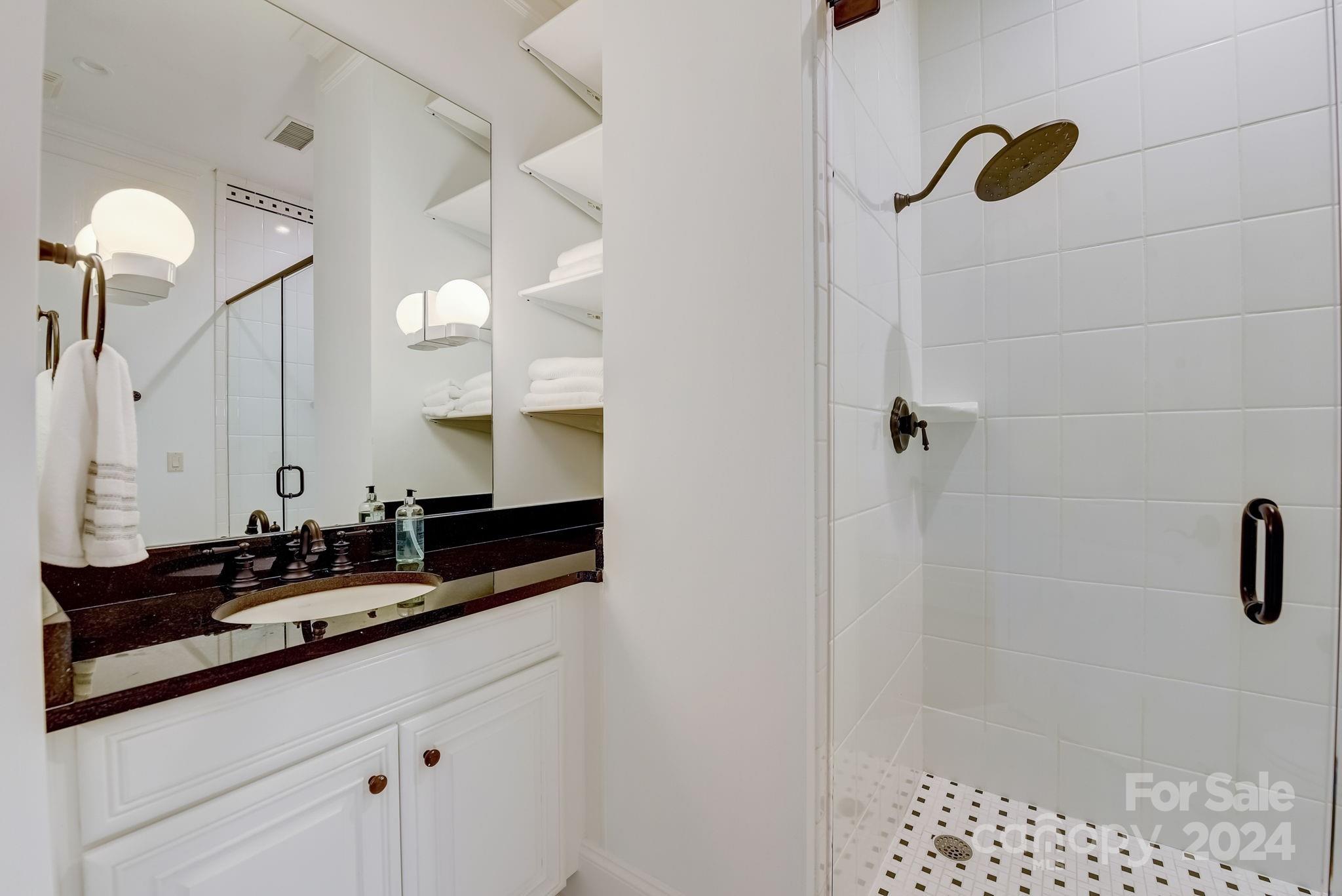 2823 Providence Road Unit: 338