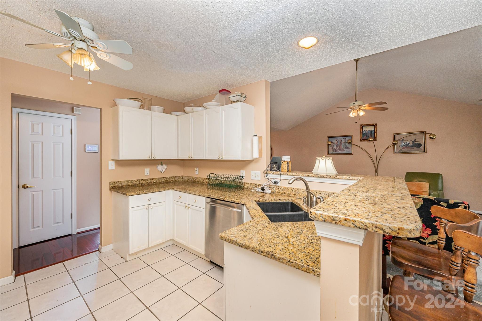 6421 Goldenblush Circle