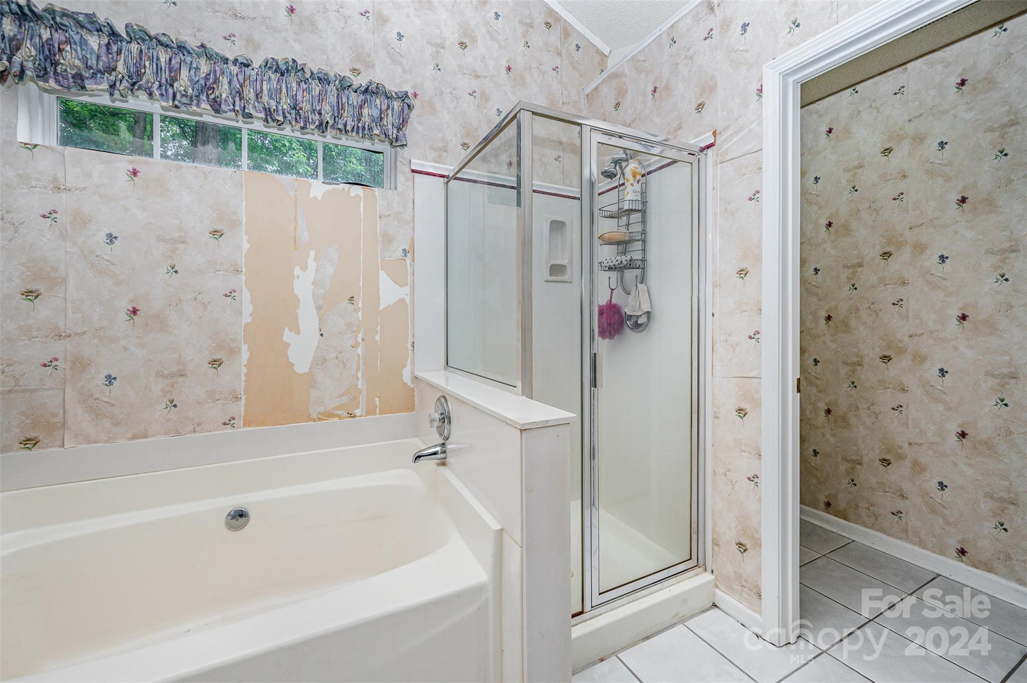 6421 Goldenblush Circle