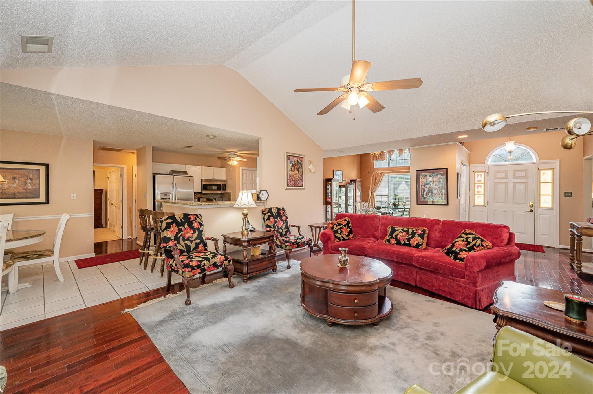 6421 Goldenblush Circle