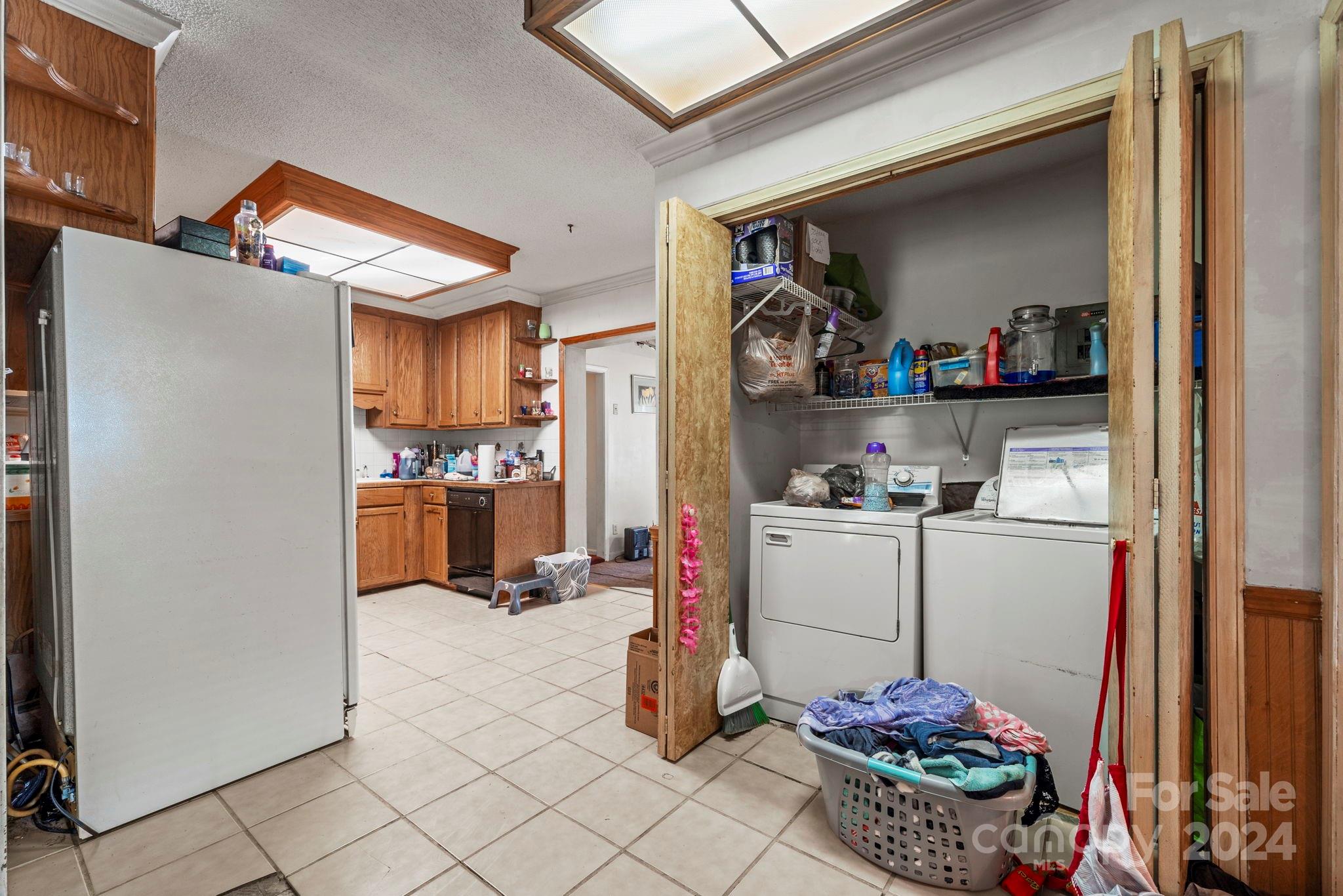 325 Club View Lane