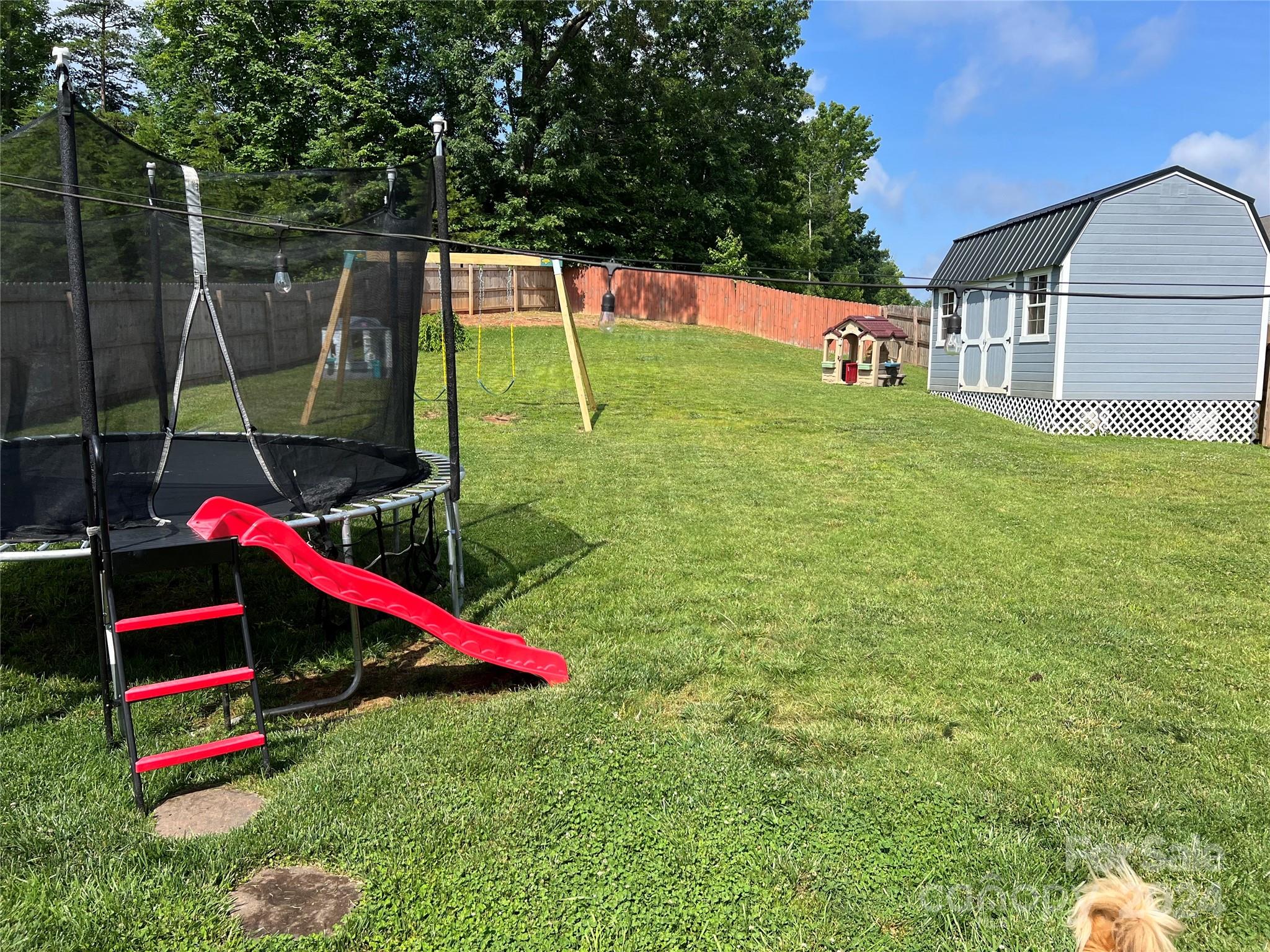 204 English Oak Lane