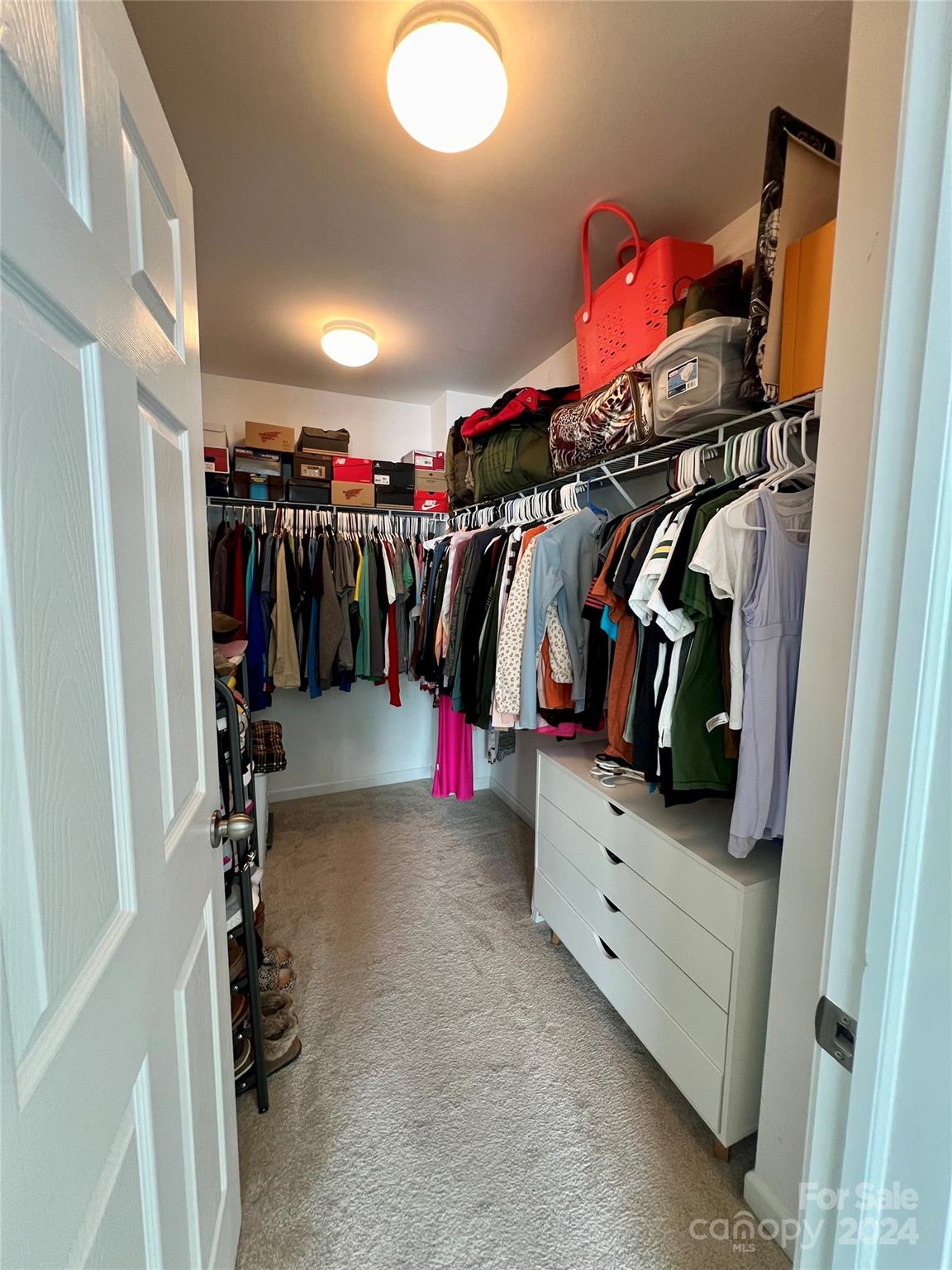 204 English Oak Lane