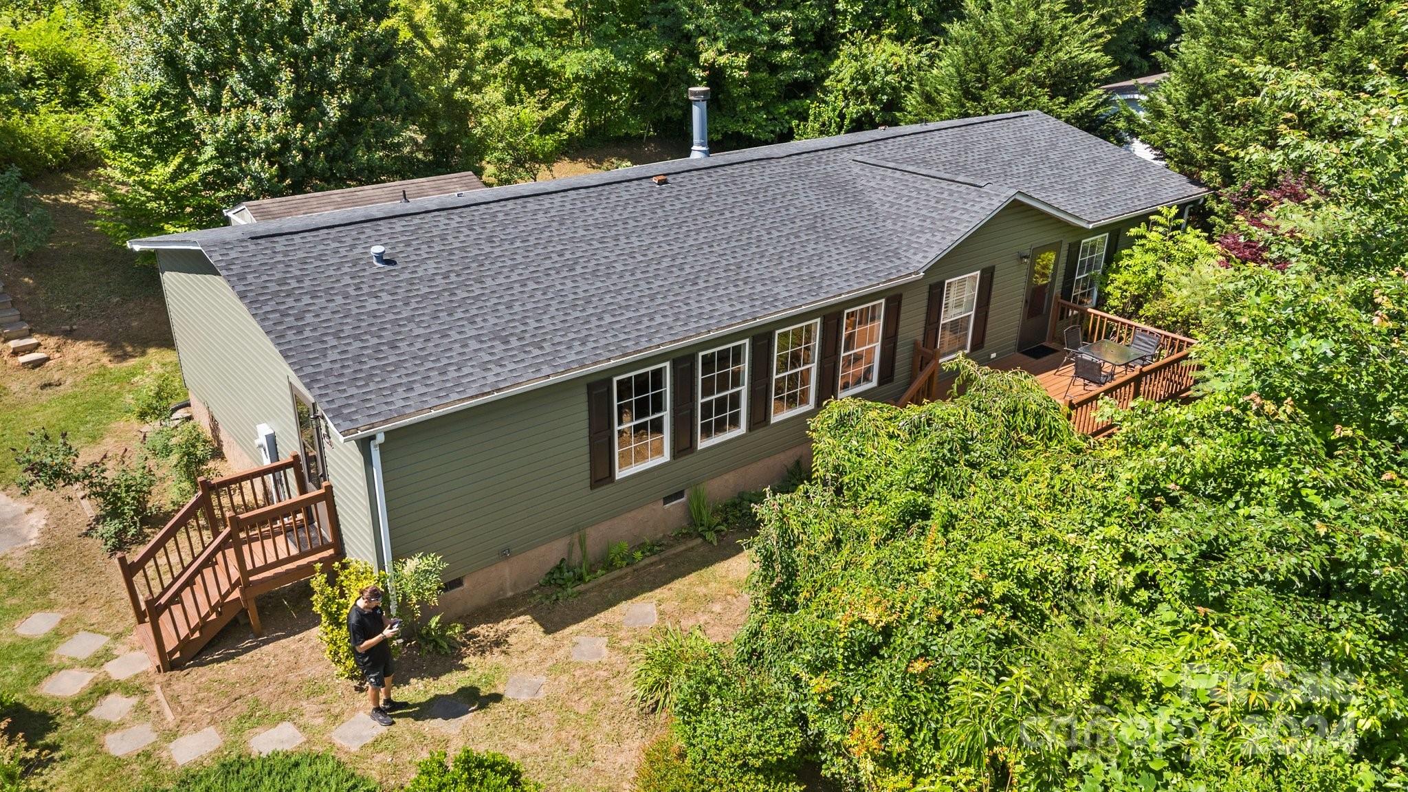 403 Golden Breeze Road