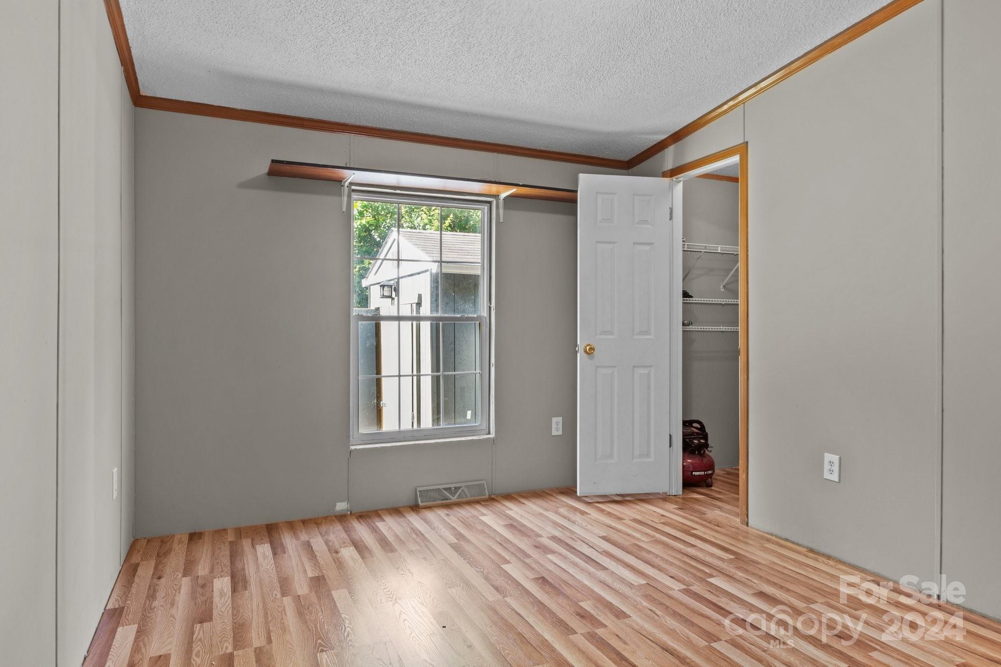 403 Golden Breeze Road